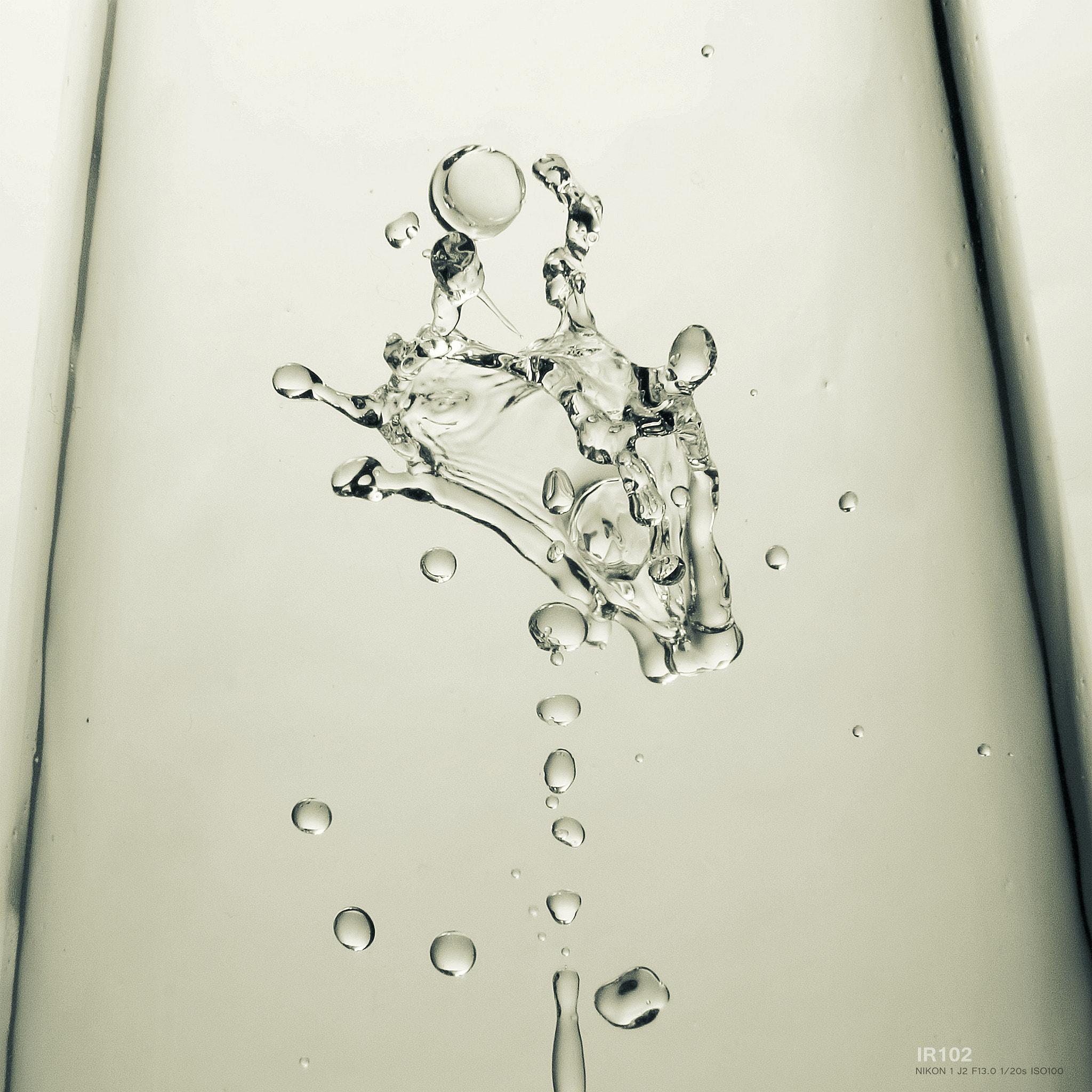 Nikon 1 J2 sample photo. Water drop photography