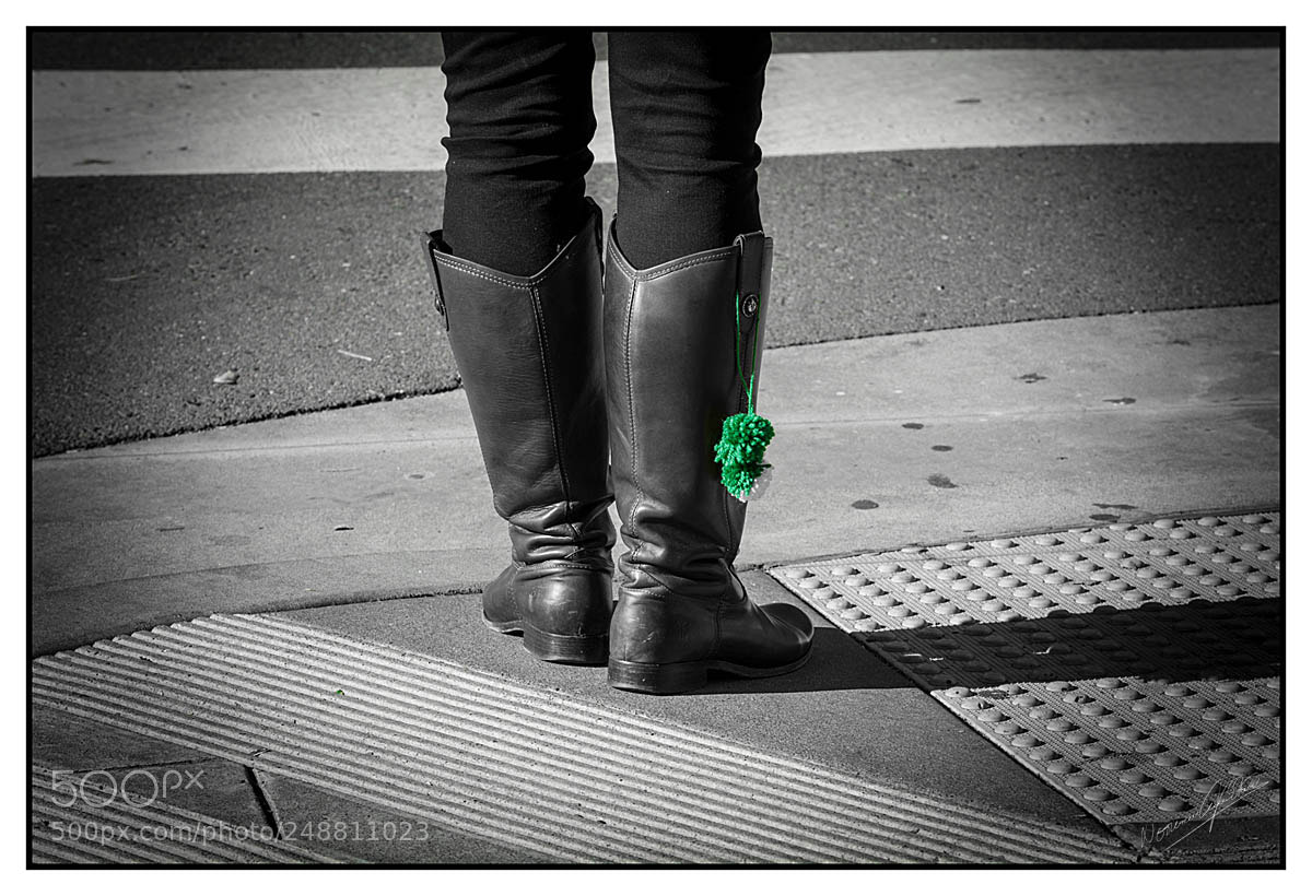 Nikon D7100 sample photo. Xmas shoes photography