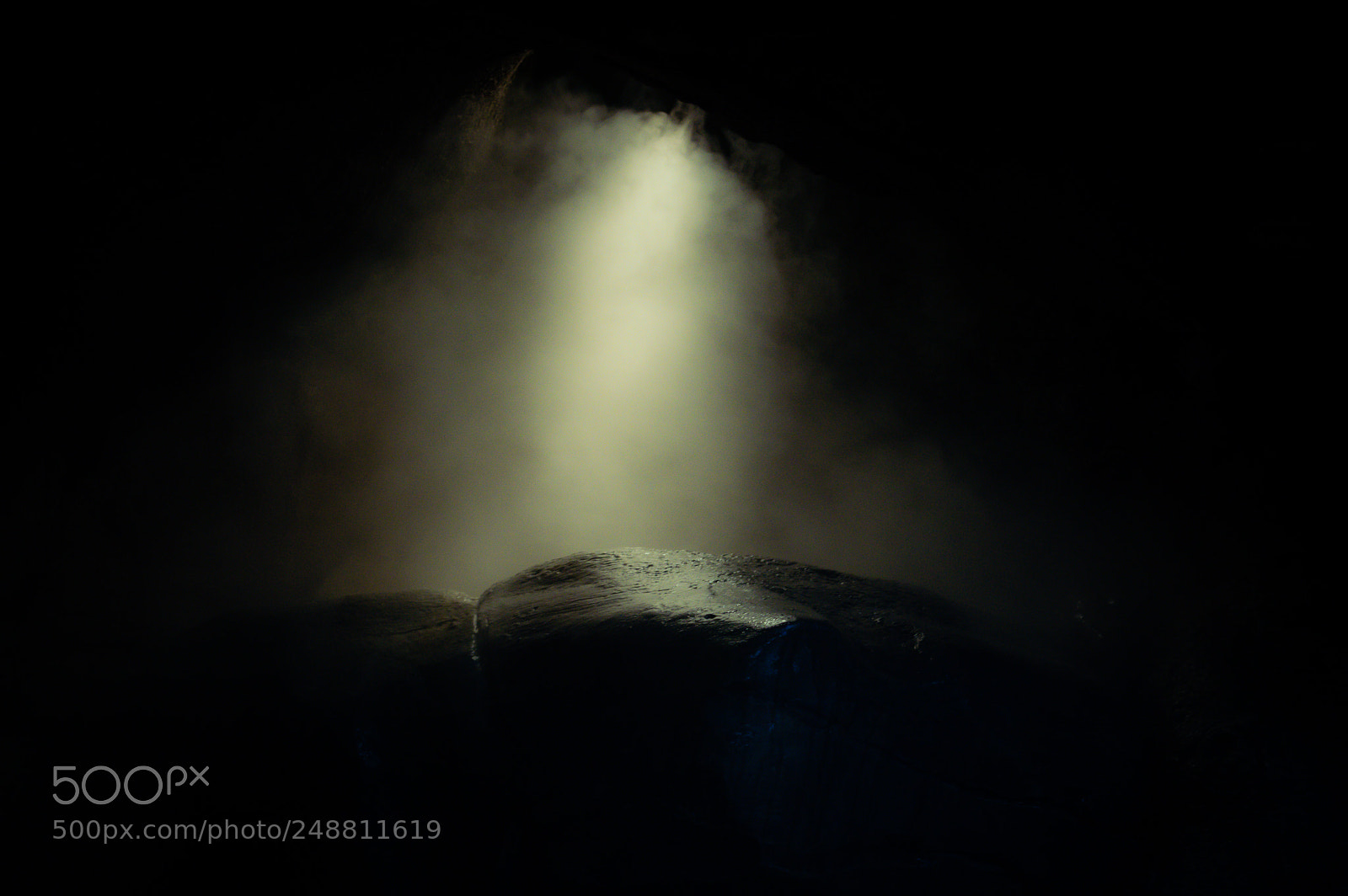 Nikon D3200 sample photo. Foggy cave - cinematic photography