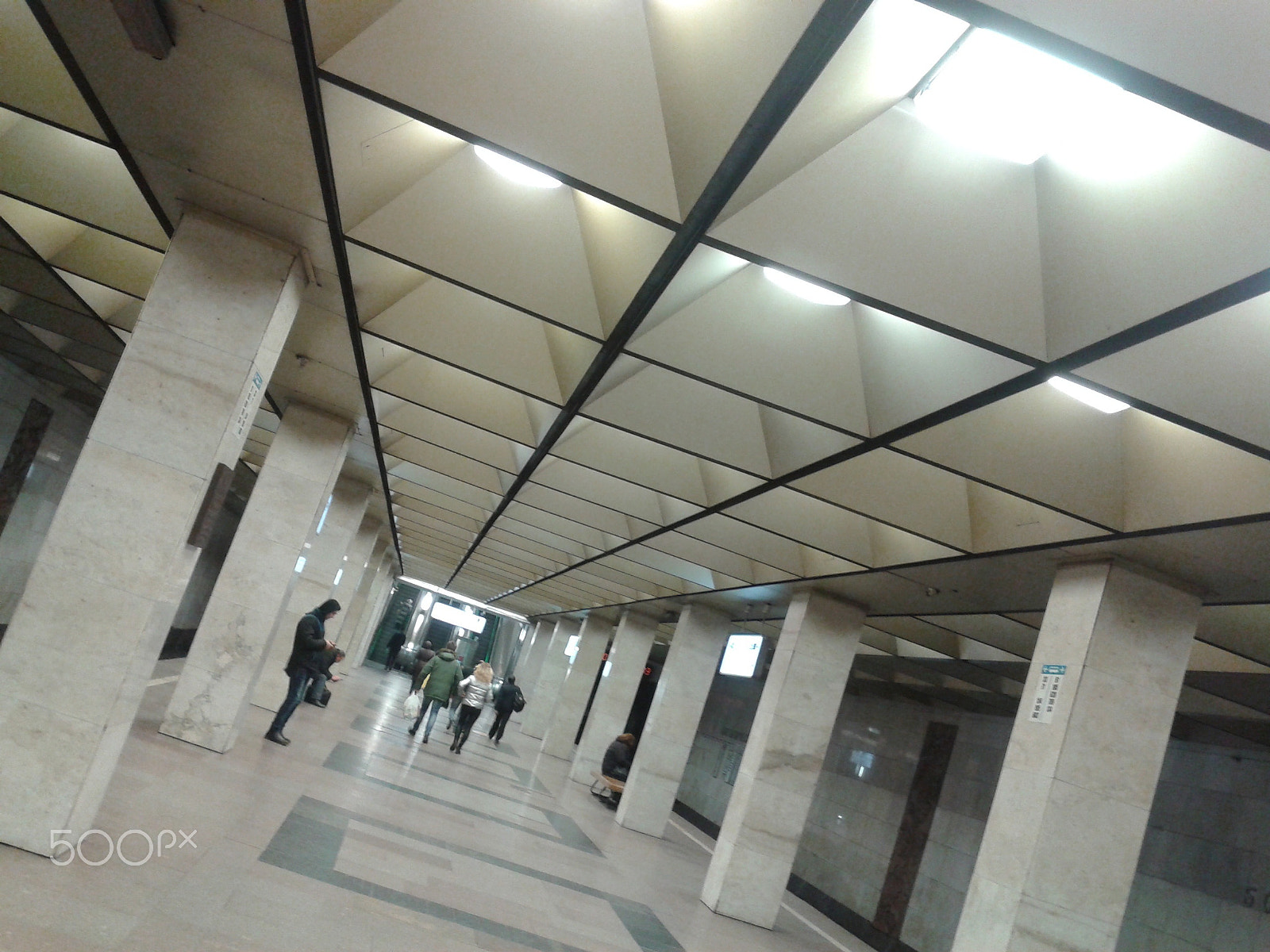 Samsung GT-S5610 sample photo. Moscow metro / станция Ботанический сад photography