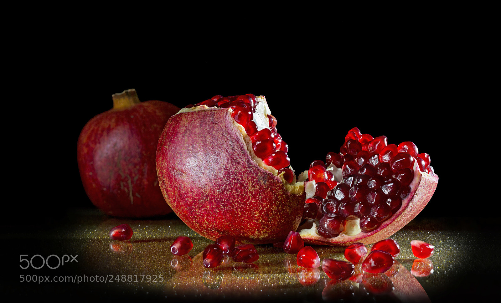 Nikon D3200 sample photo. Pomegranate photography