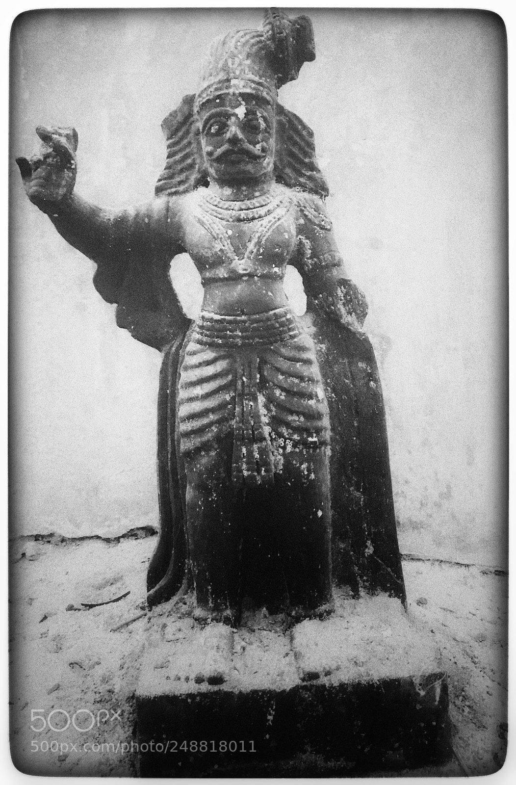 Apple iPhone 7 sample photo. Protection deity!! photography