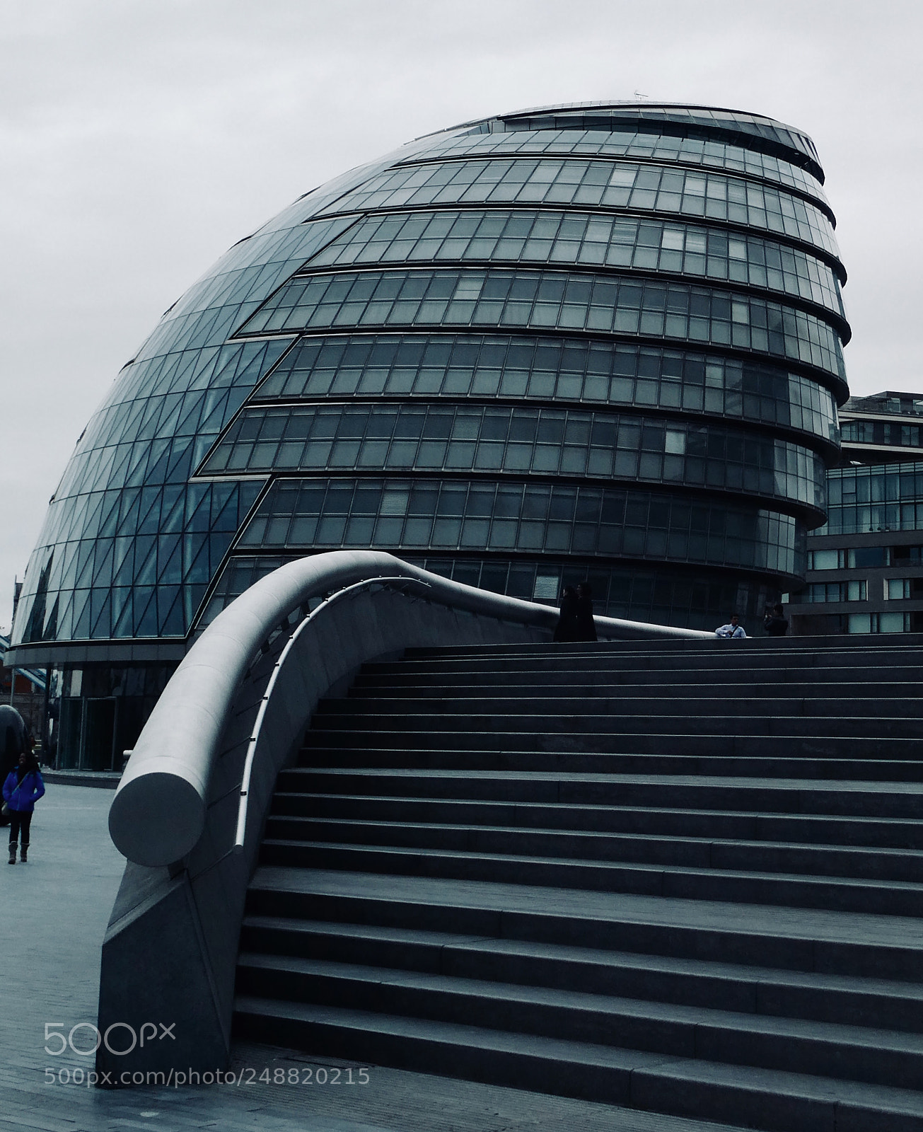 Panasonic Lumix DC-ZS70 (Lumix DC-TZ90) sample photo. London city hall photography