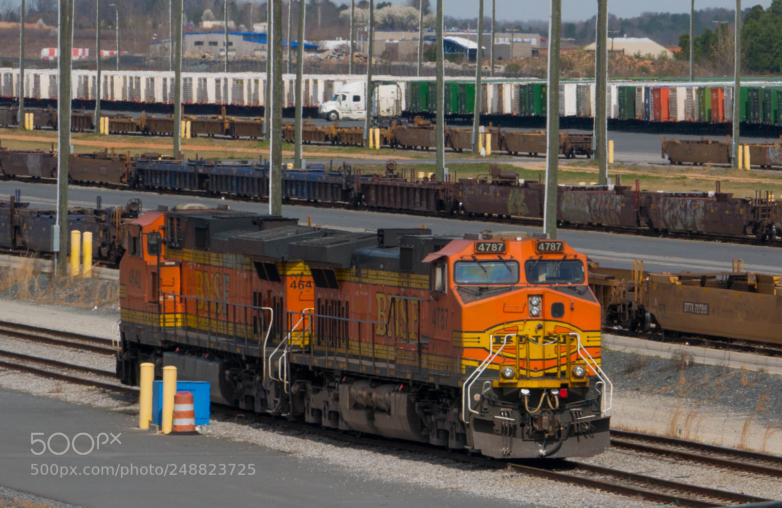 Panasonic Lumix DMC-G85 (Lumix DMC-G80) sample photo. Airport train yard photography