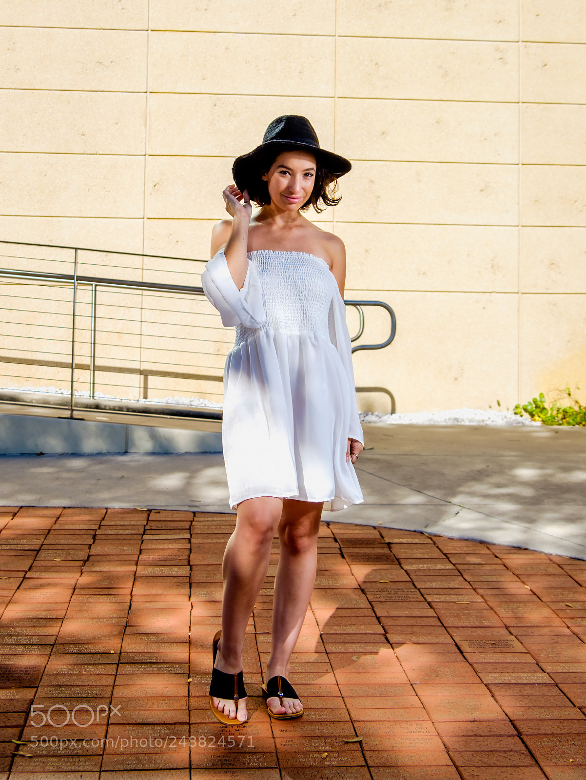 Fujifilm X-T1 sample photo. M on the bricks photography