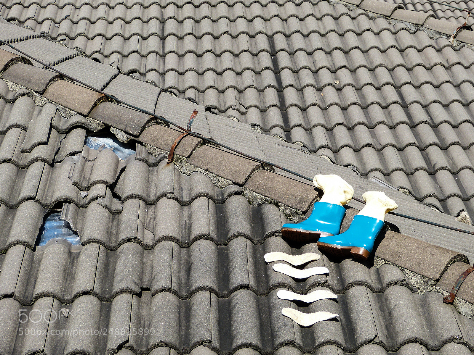 Panasonic Lumix DMC-FZ150 sample photo. Drying boots photography