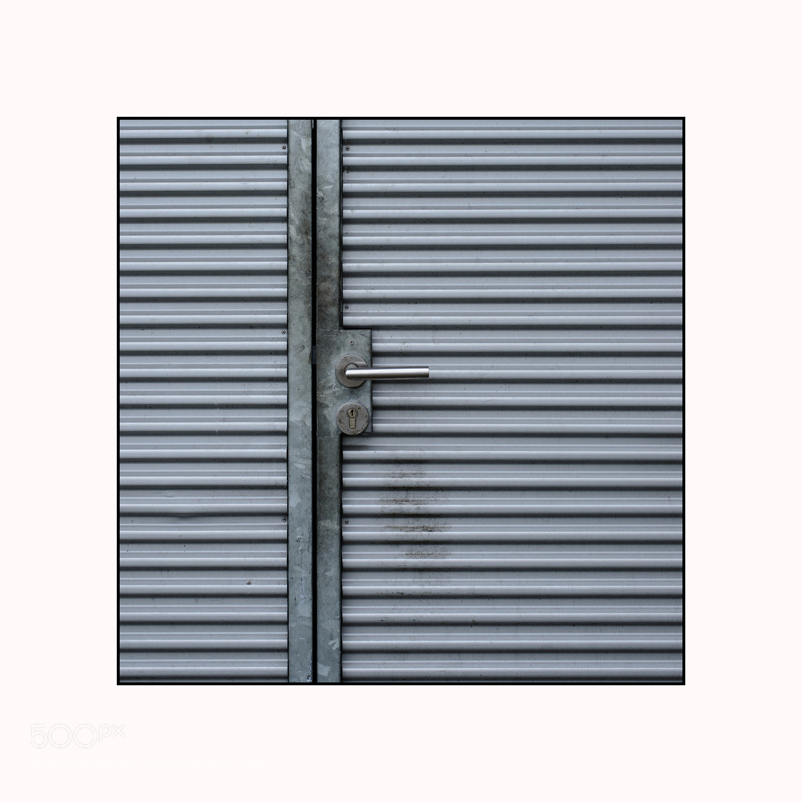 Nikon D800 sample photo. Just a door photography