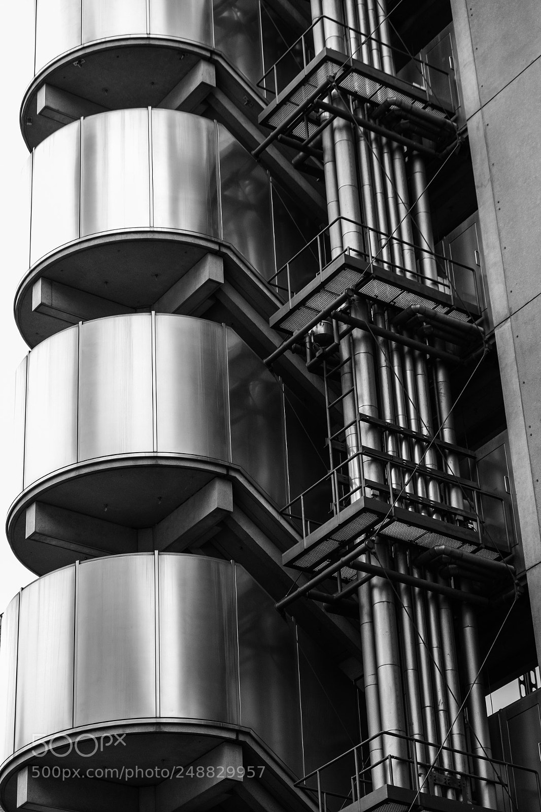 Fujifilm X-T10 sample photo. Lloyds curves photography