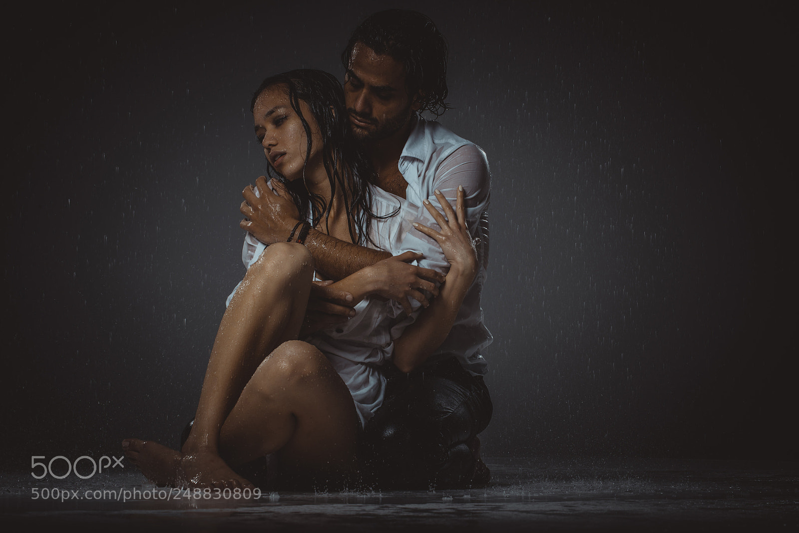 Nikon D610 sample photo. Couple sharing romantic moments photography