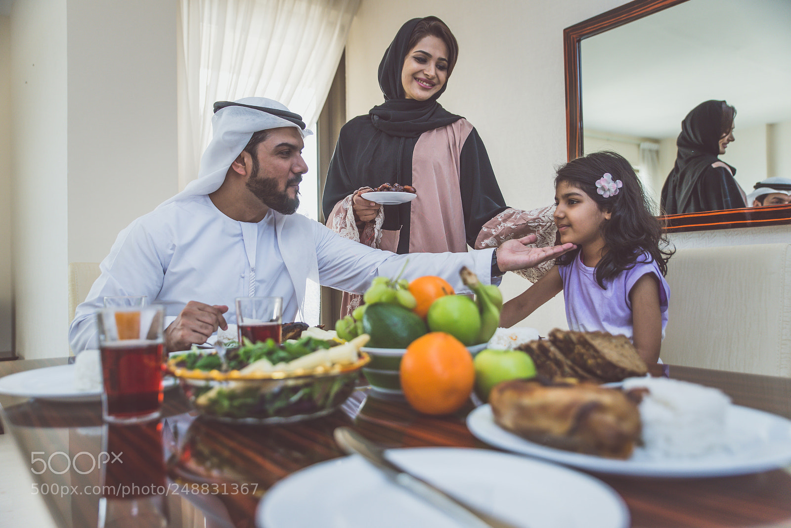 Nikon D610 sample photo. Arabic happy family lifestyle photography