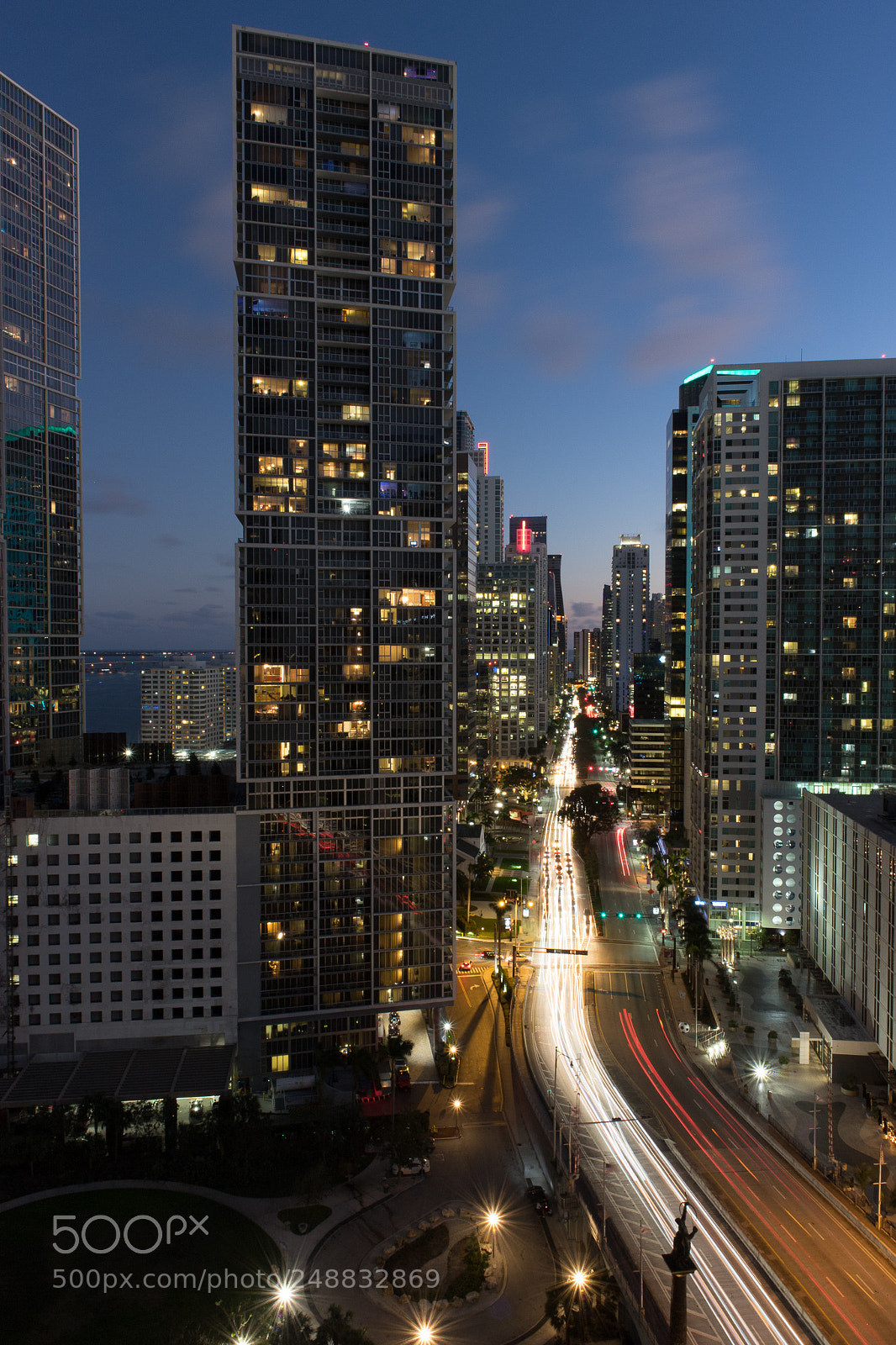 Canon EOS M10 sample photo. Miami by night photography