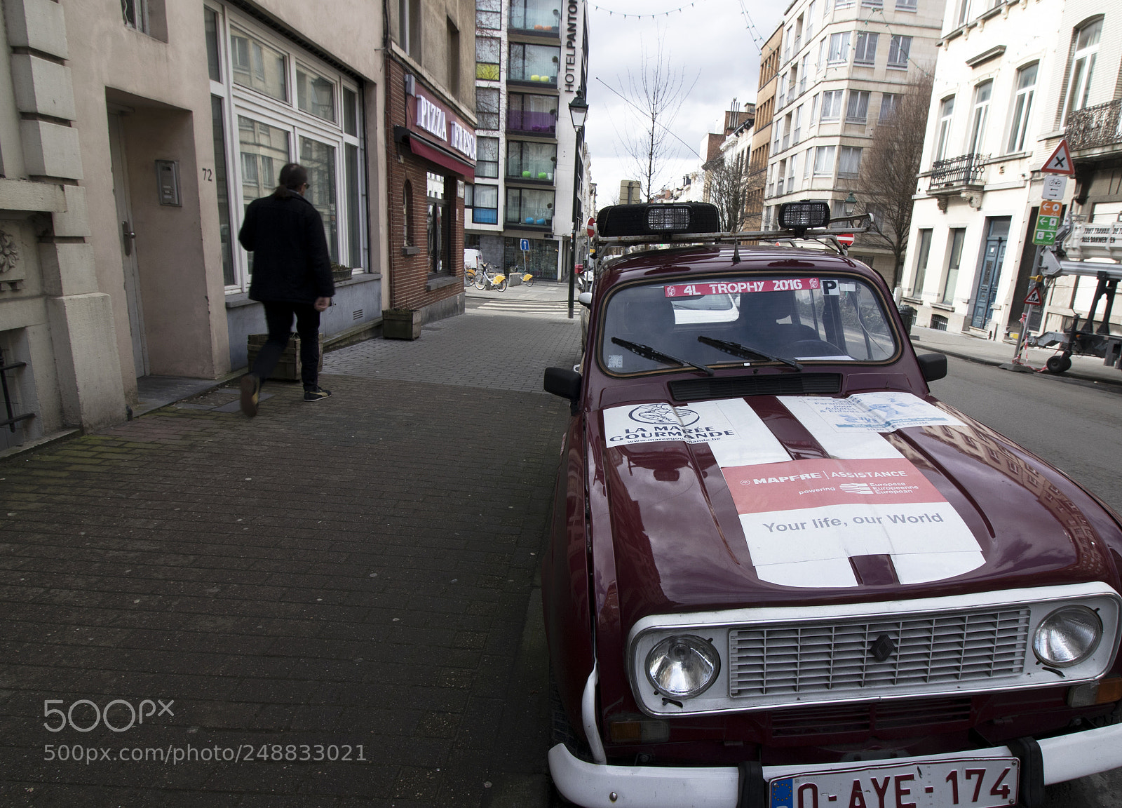 Canon EOS 80D sample photo. Street in brussels photography