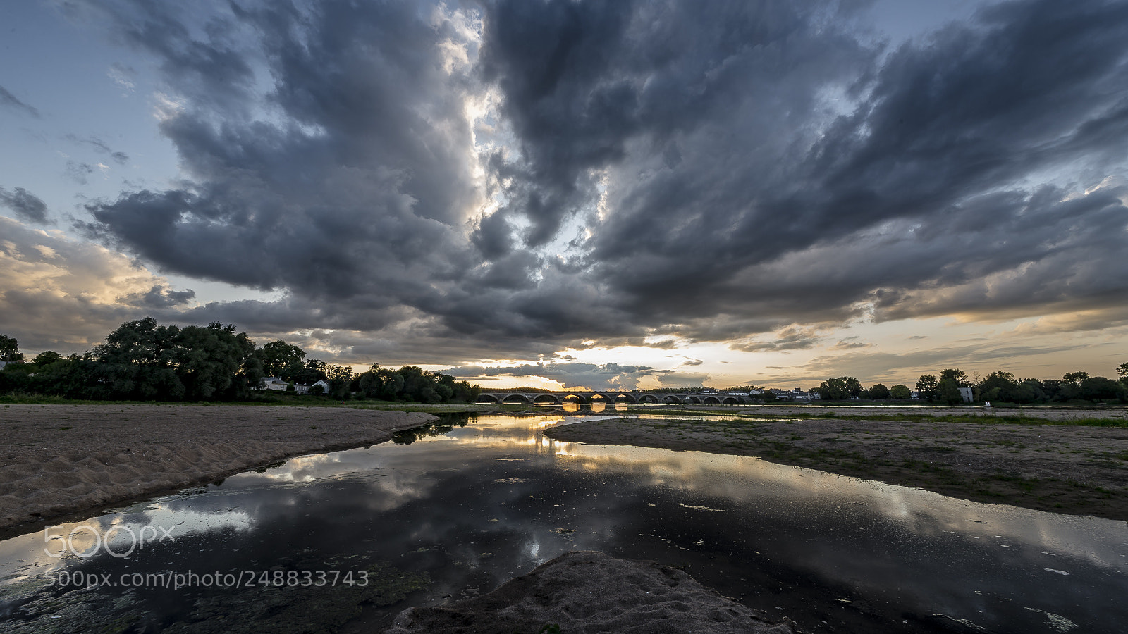 Nikon D610 sample photo. Sundown on loire photography