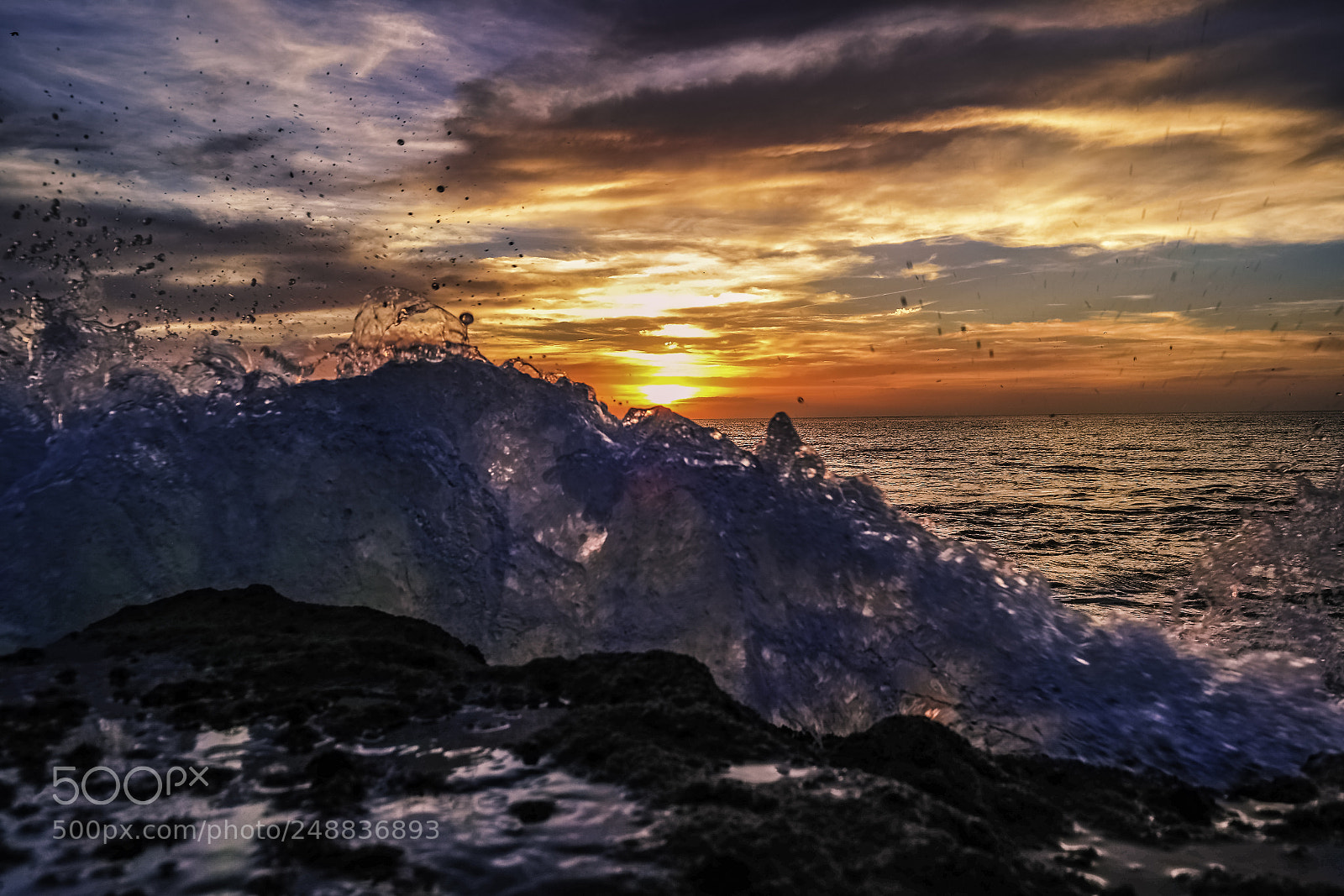 Samsung NX300 sample photo. Icy water photography