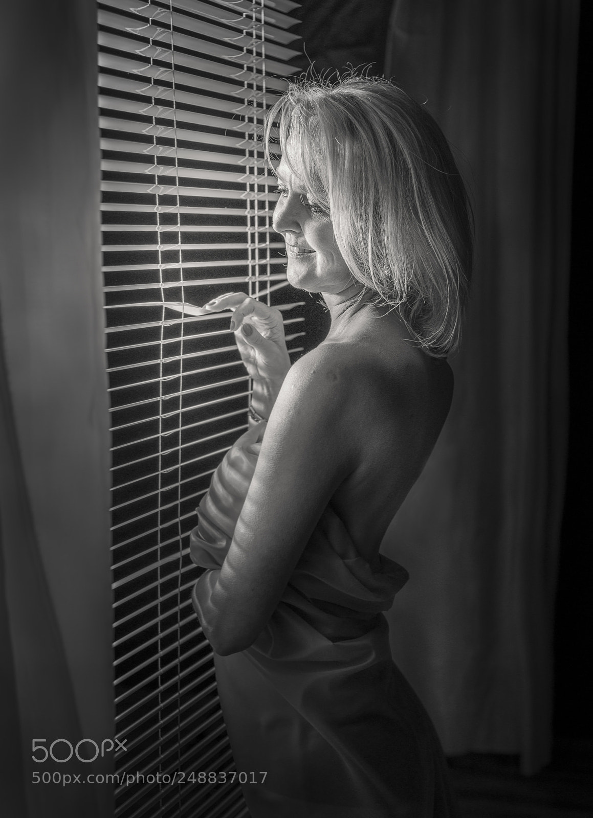 Sony a7R II sample photo. The look behind photography