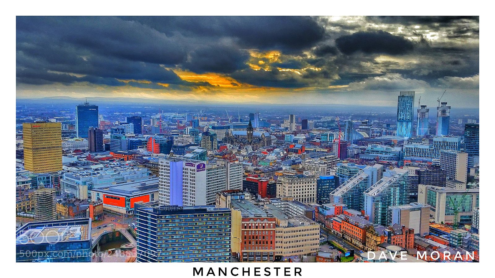 Samsung Galaxy S5 sample photo. Manchester on a saturday photography