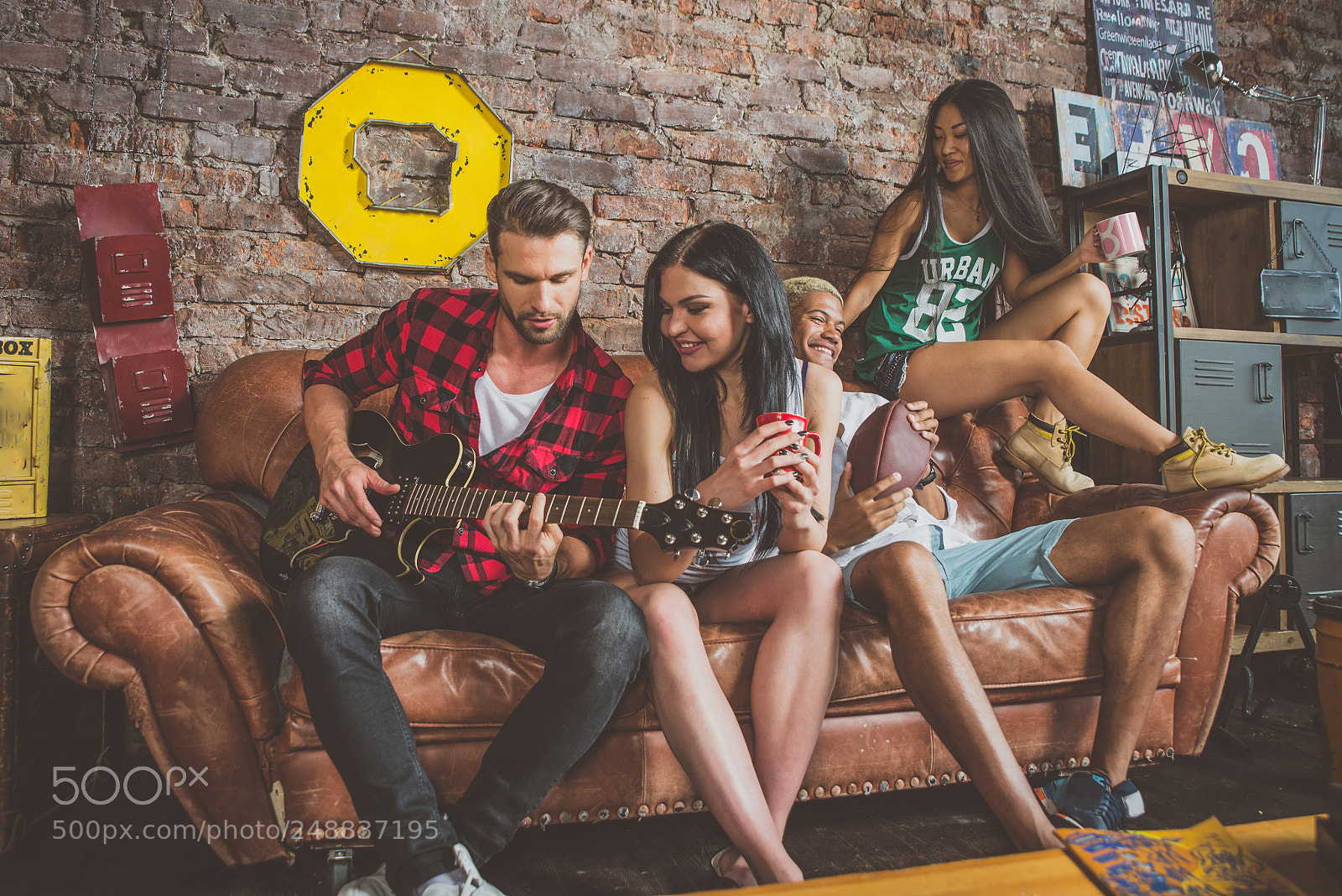 Nikon D610 sample photo. Friends hanging out at photography