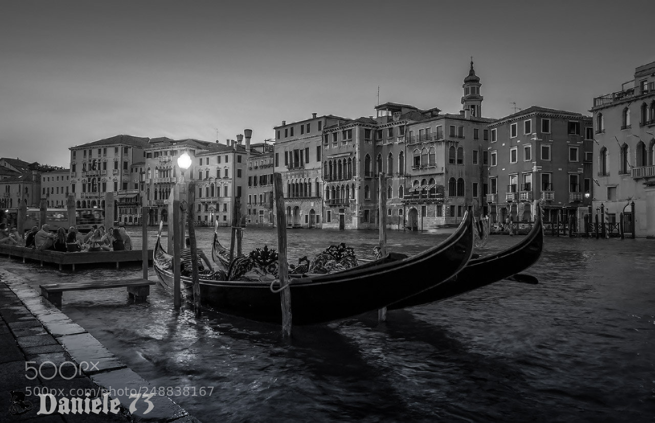 Sony a7R II sample photo. Sundown in venice photography