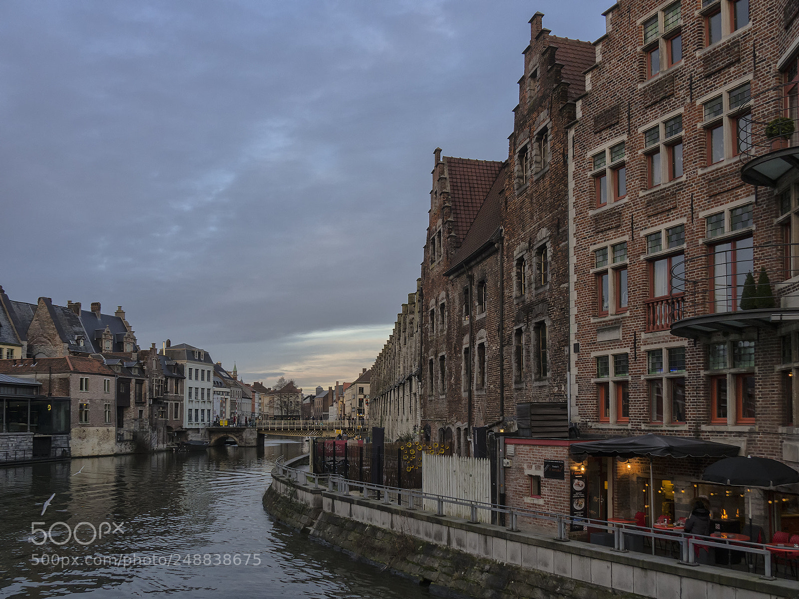 Olympus OM-D E-M10 II sample photo. Blue hour gent v photography