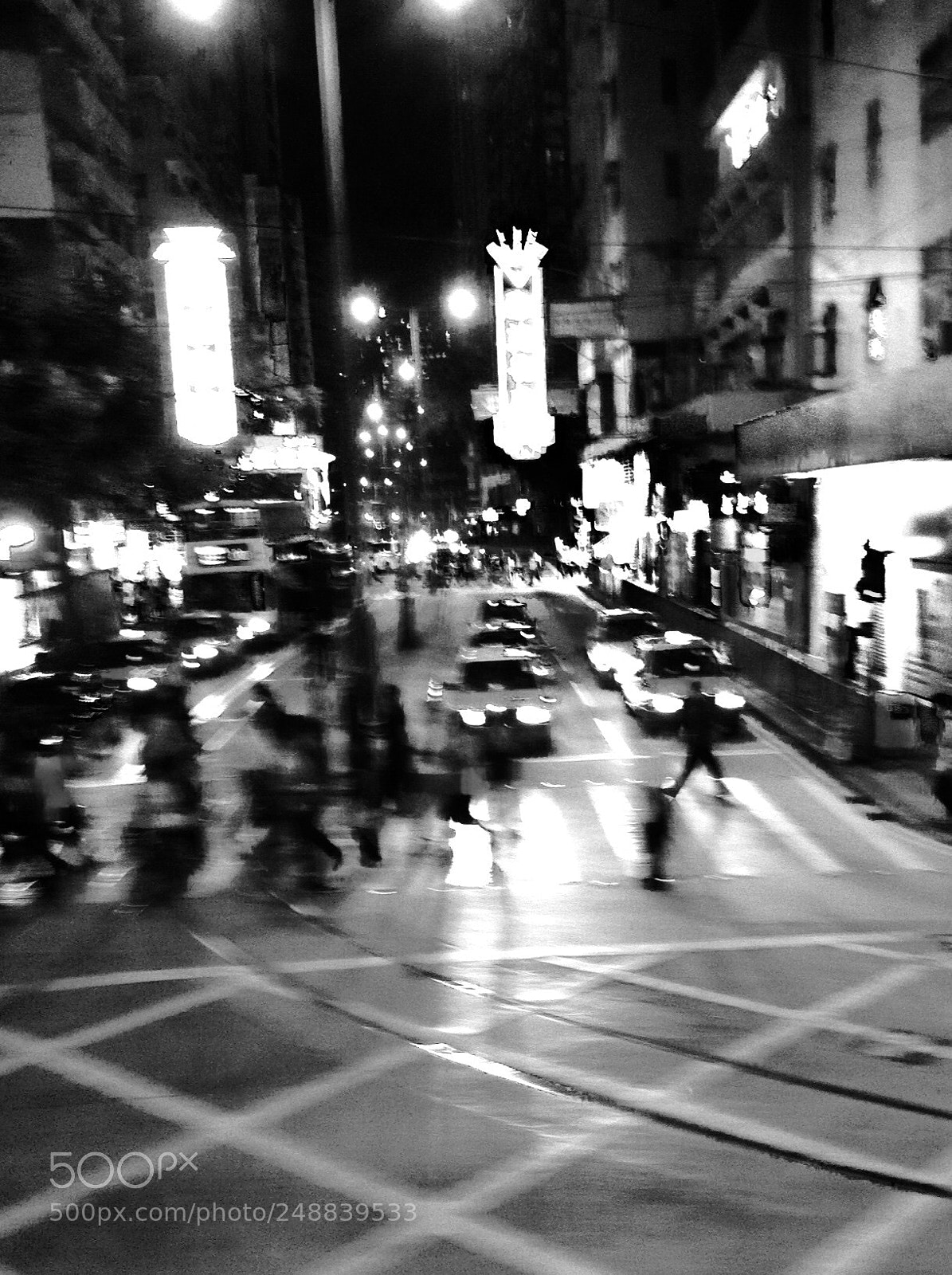 Apple iPhone 4 sample photo. Rush night photography
