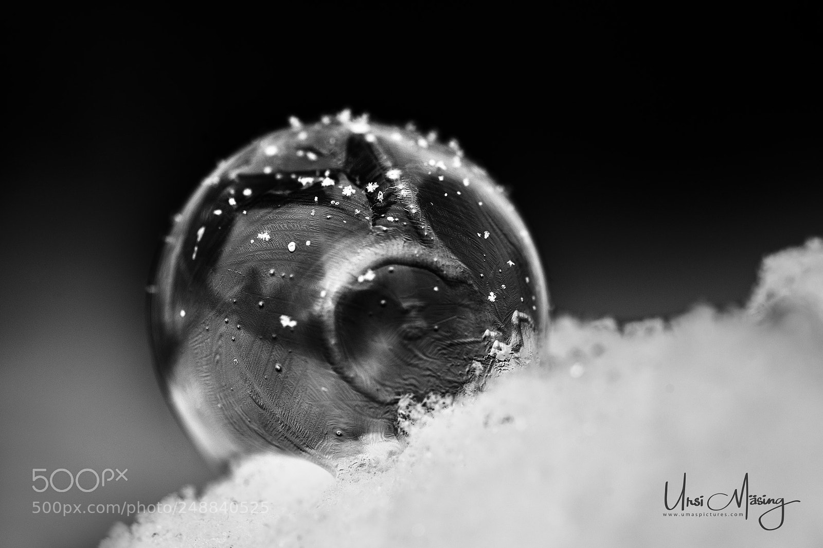 Sony SLT-A99V sample photo. Bubble photography