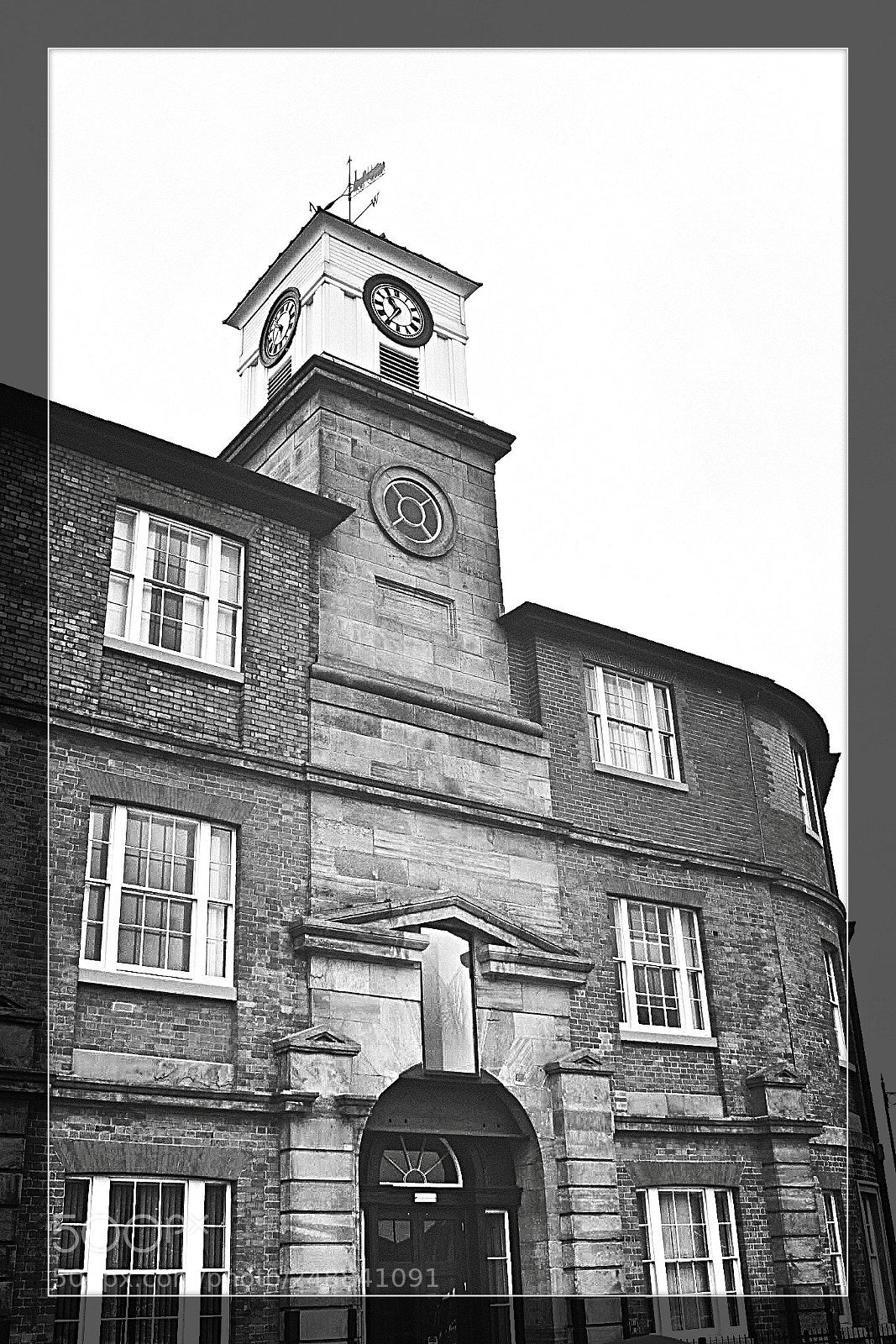 Canon EOS 350D (EOS Digital Rebel XT / EOS Kiss Digital N) sample photo. The round house derby photography