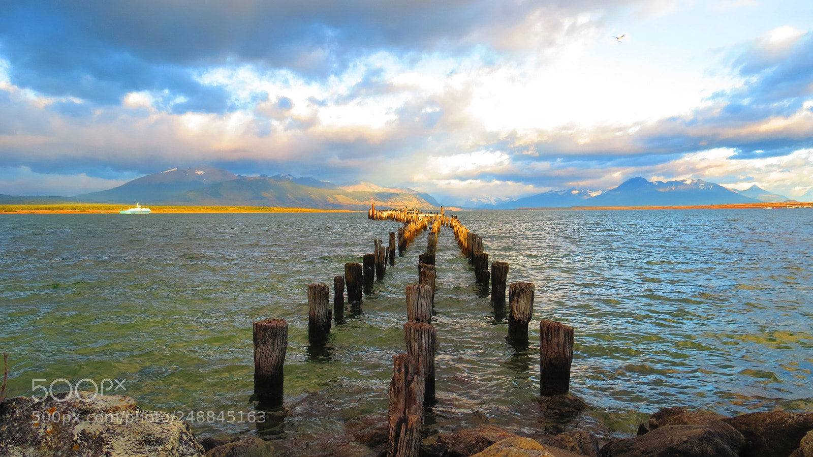 Canon PowerShot SX50 HS sample photo. Muelle viejo photography
