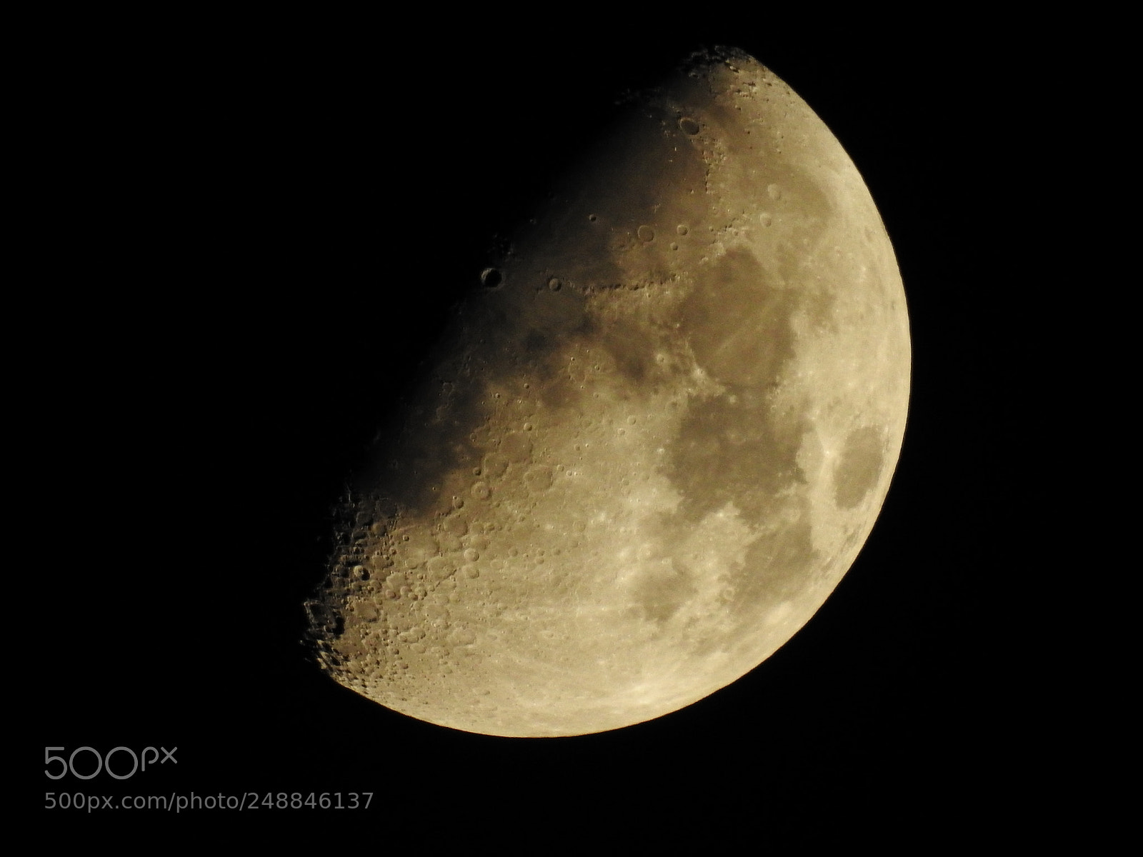 Nikon Coolpix P900 sample photo. Moon photography