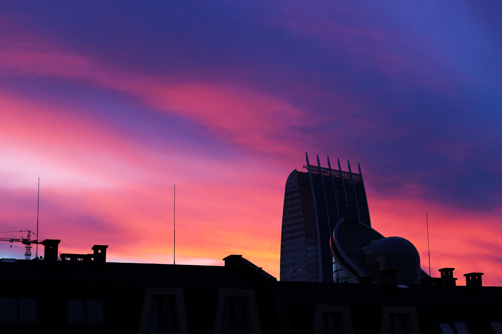 Canon EF 40mm F2.8 STM sample photo. Burning sky photography