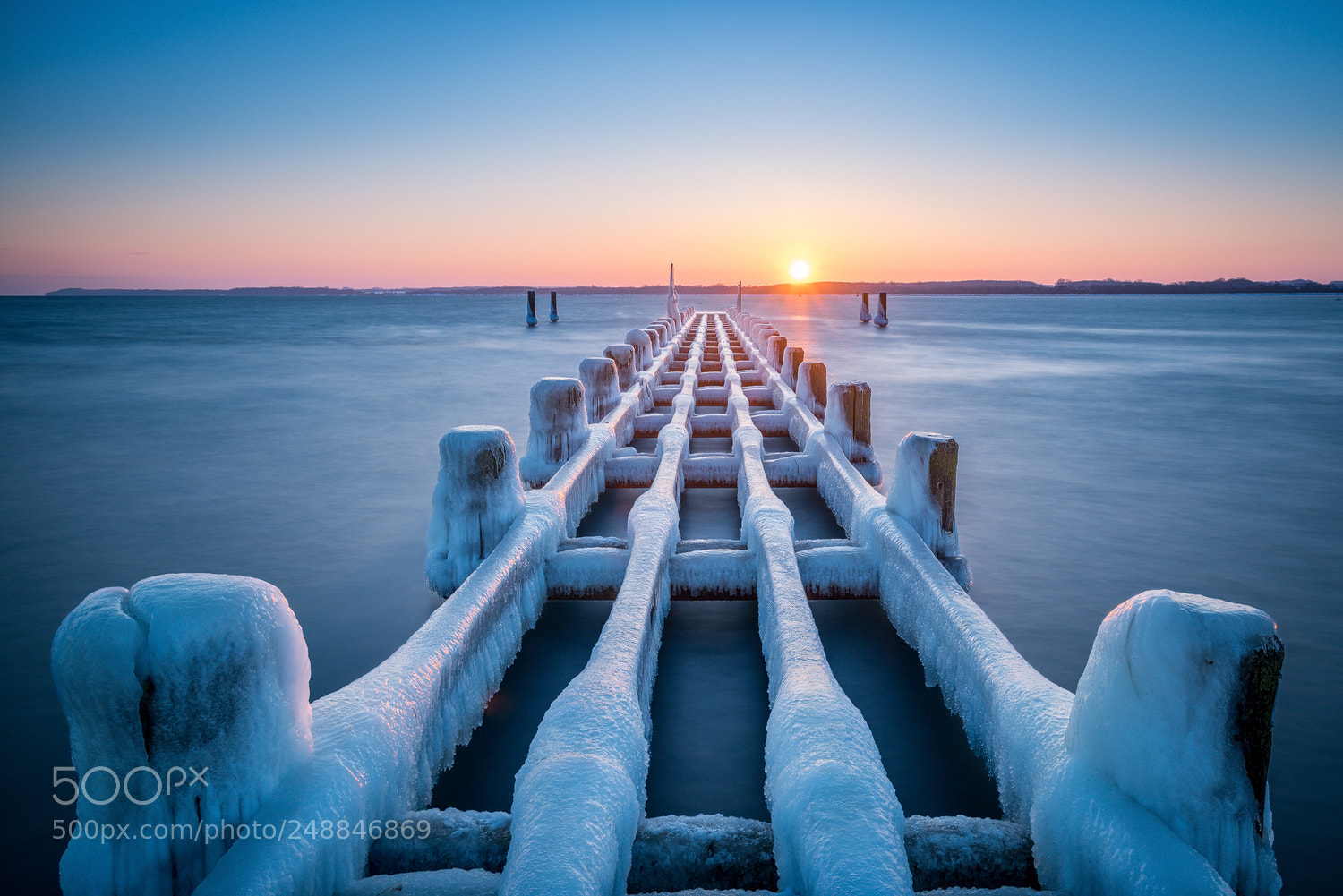 Sony a7R sample photo. Icy sunrise over baltic photography