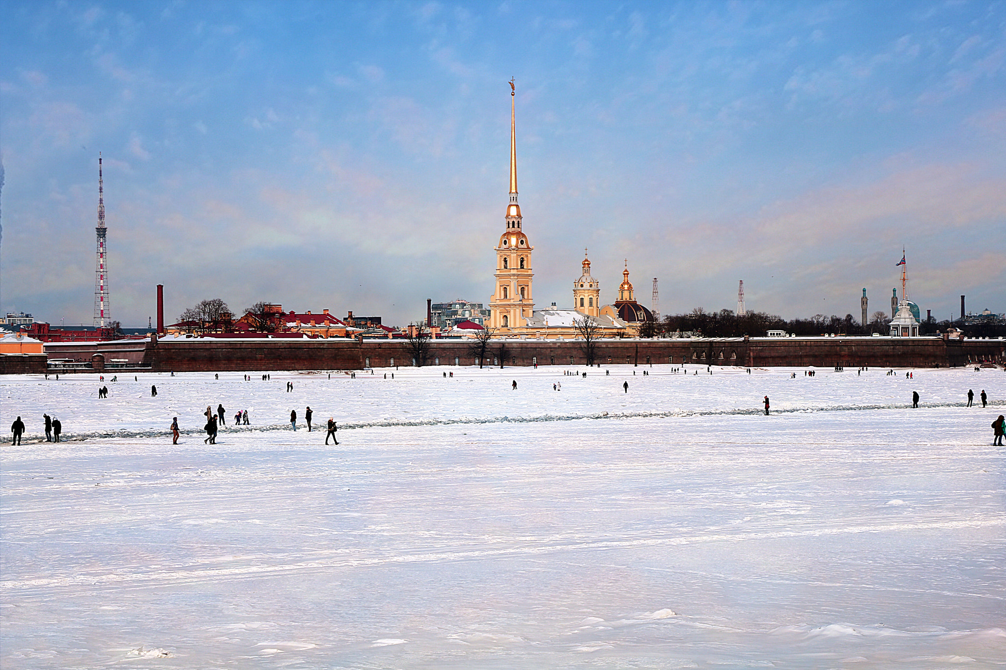 Canon EOS 750D (EOS Rebel T6i / EOS Kiss X8i) sample photo. Нева марта экстремалы на льду photography