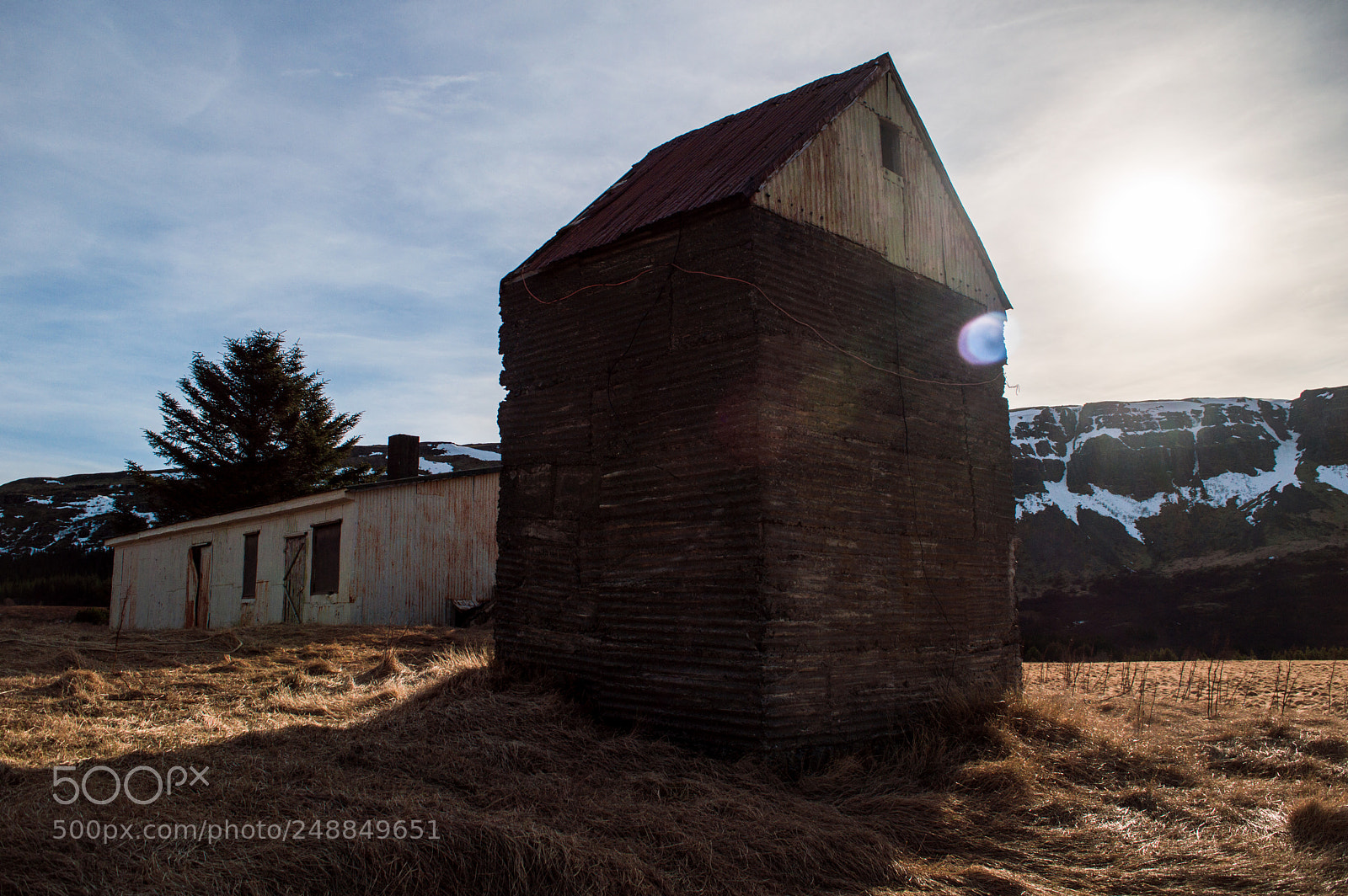 Nikon D3200 sample photo. Old house photography