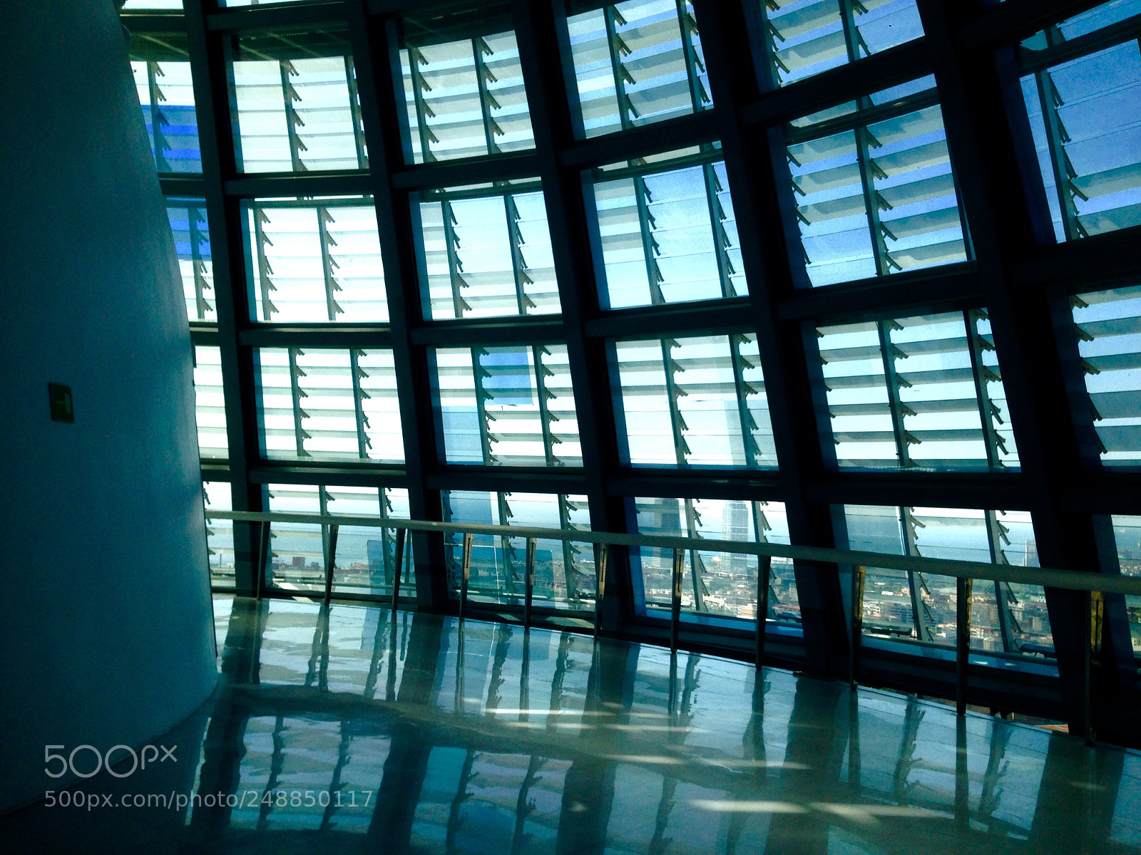 Apple iPhone 5 sample photo. Torre agbar (interior) barcelon photography