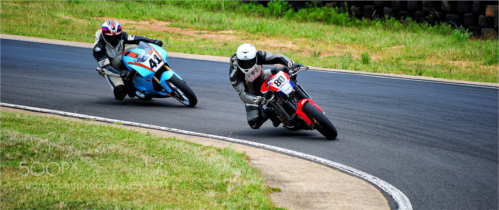 Nikon D700 sample photo. Racing at dezzi raceway photography