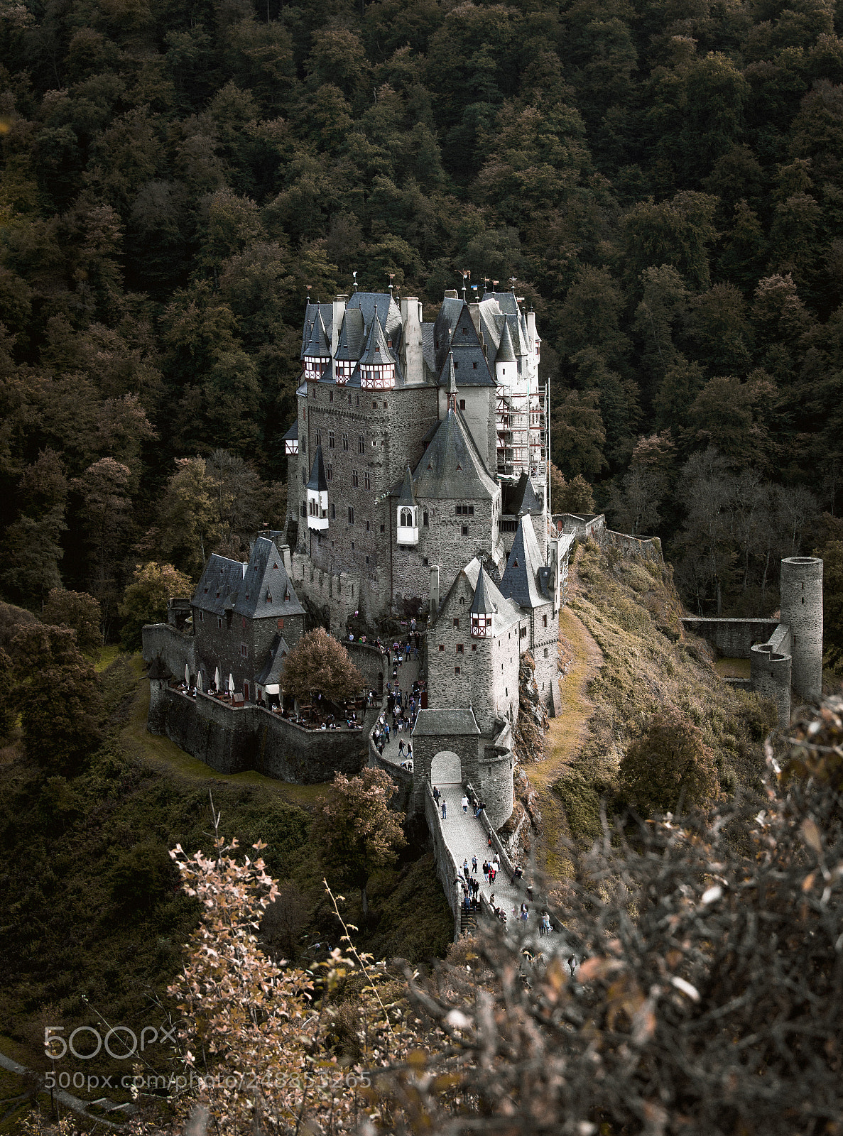 Nikon D7200 sample photo. Castle eltz photography