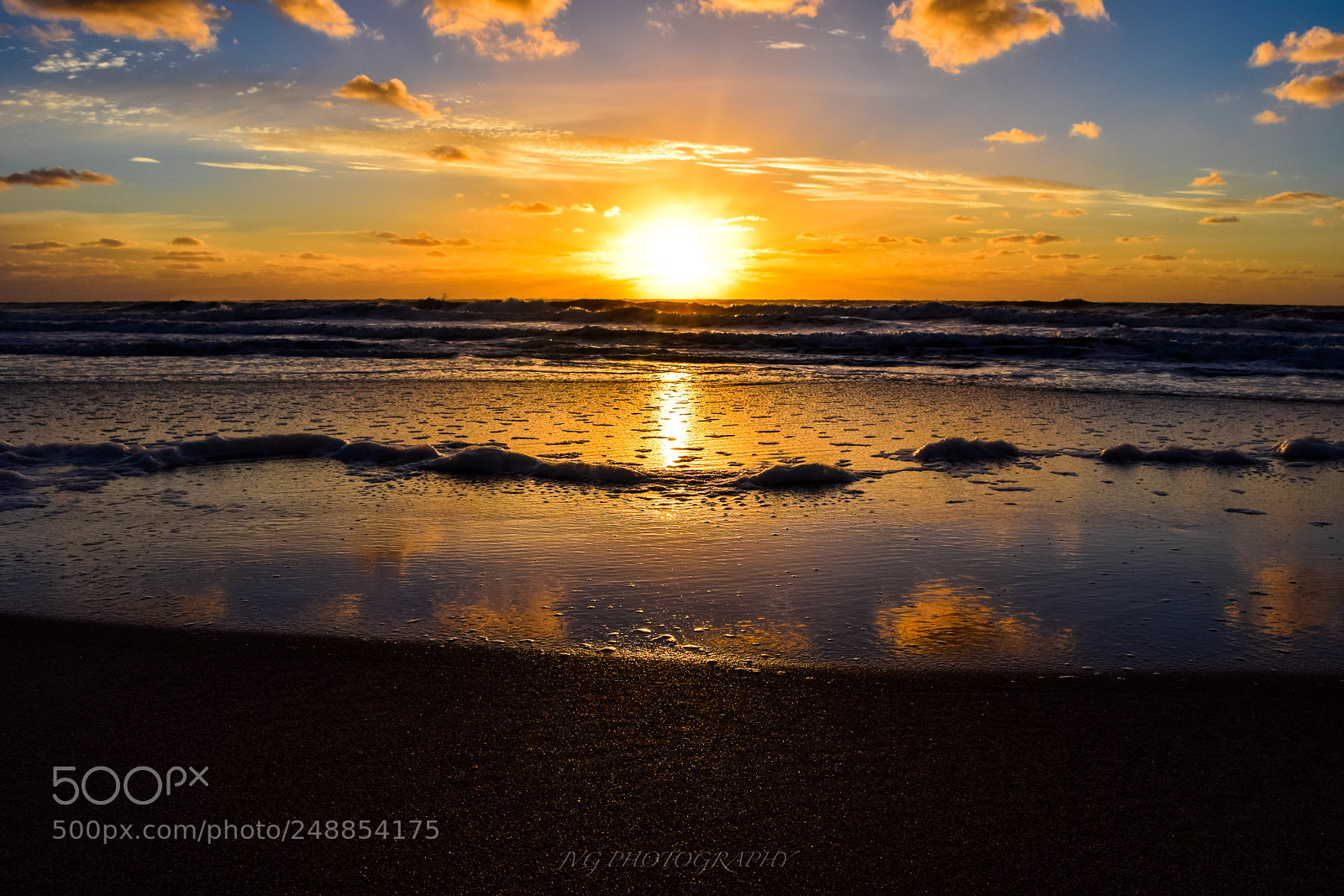 Nikon D5300 sample photo. Blue & orange reflection photography