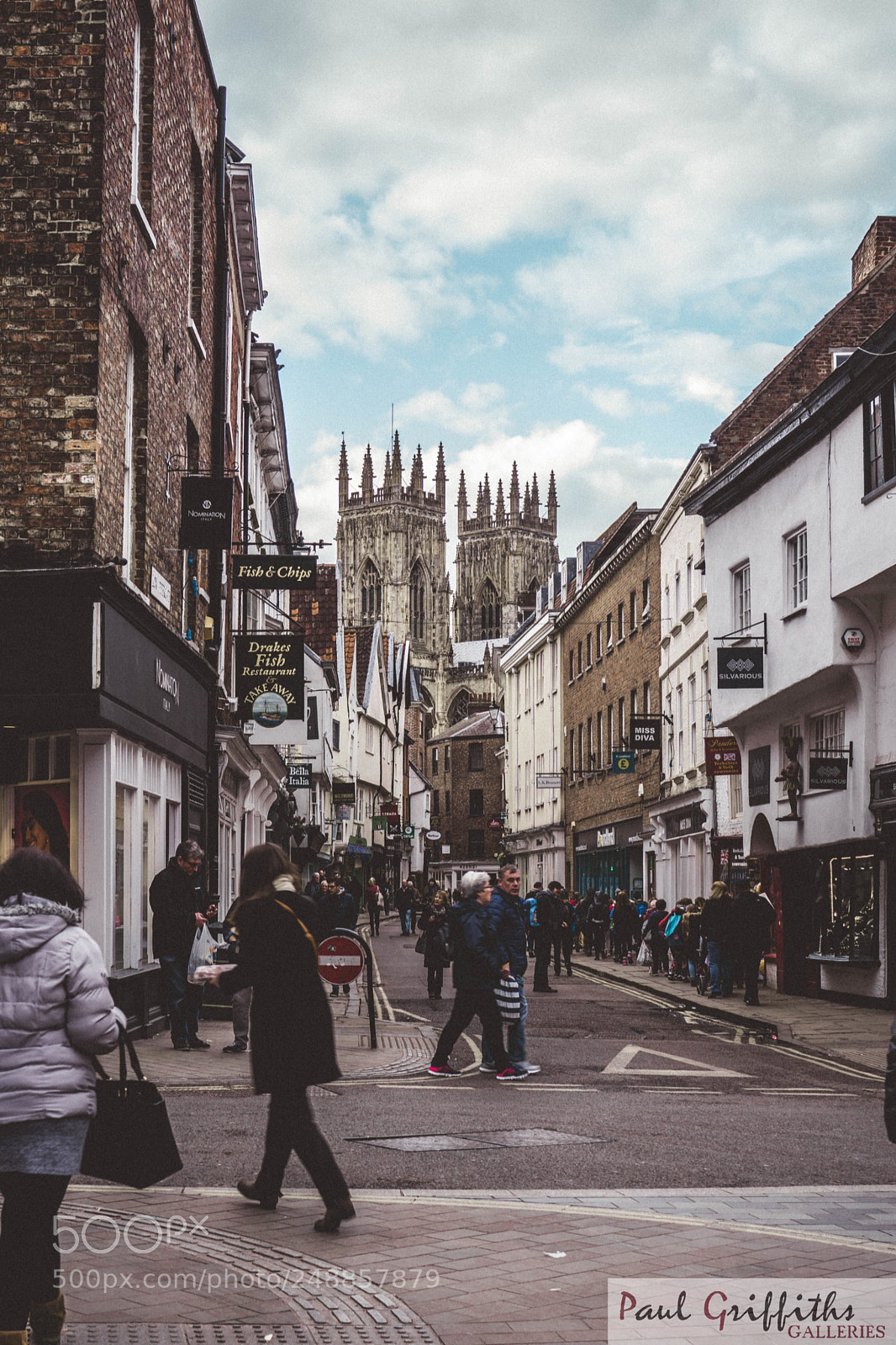 Sony a6000 sample photo. The city of york photography