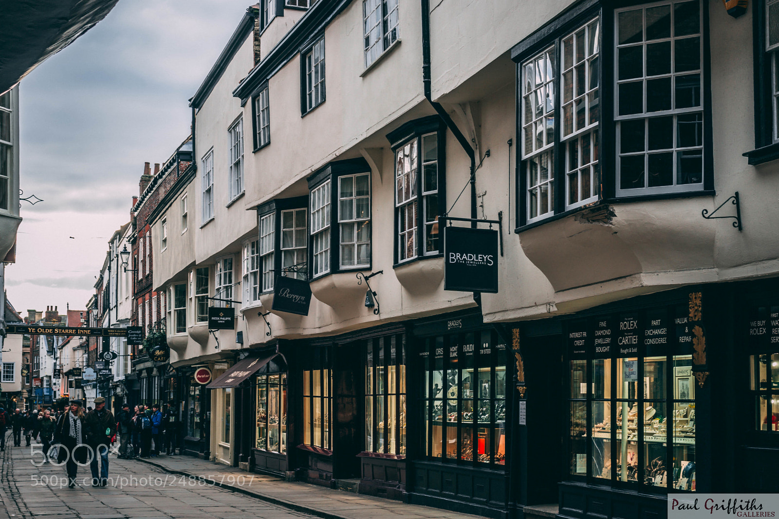 Sony a6000 sample photo. The city of york photography