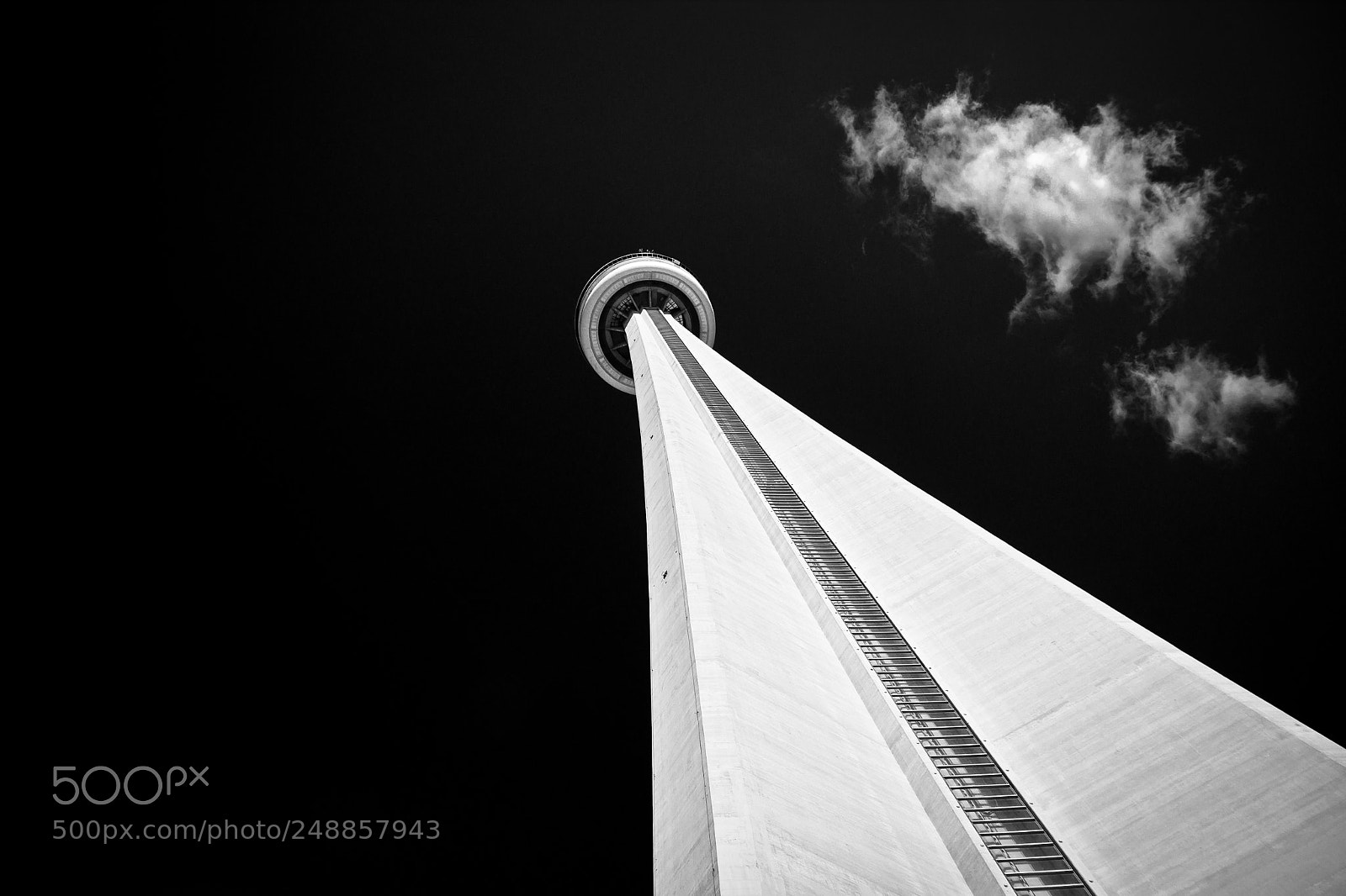 Canon EOS 60D sample photo. Cn tower, toronto photography