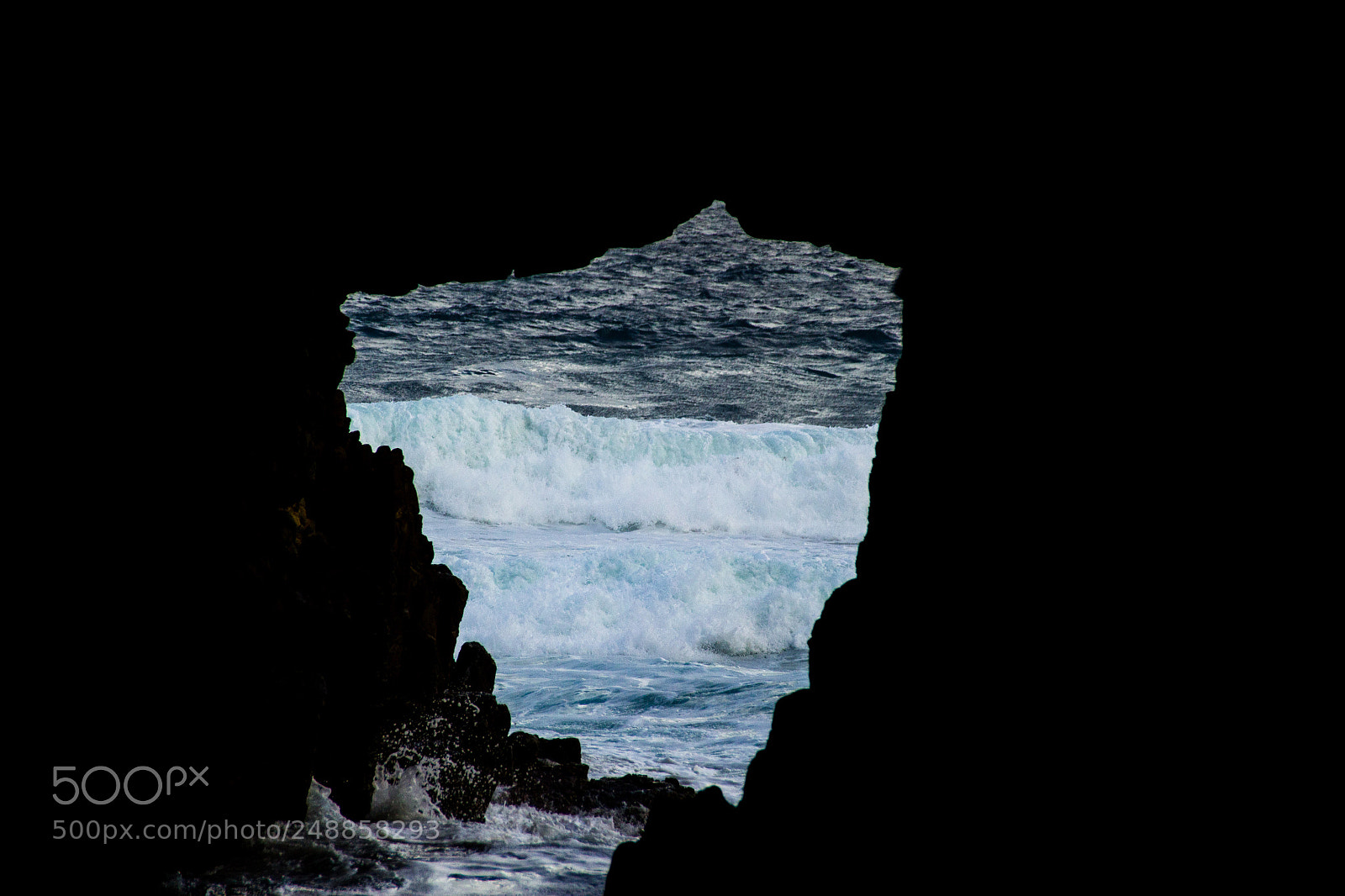 Canon EOS 600D (Rebel EOS T3i / EOS Kiss X5) sample photo. Remarkable caves photography