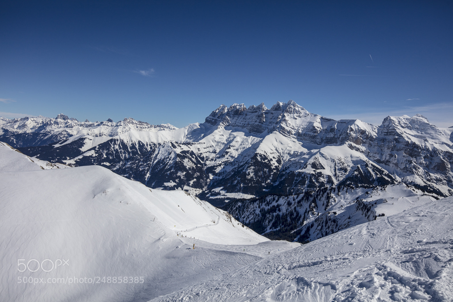 Canon EOS 5DS sample photo. Snow mountains in les photography