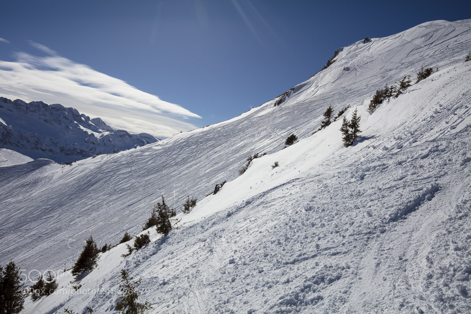 Canon EOS 5DS sample photo. Snow mountains in les photography