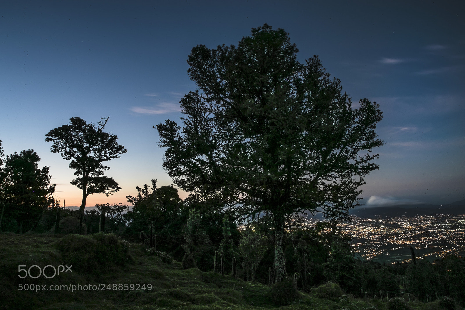 Canon EOS-1D X Mark II sample photo. Volcan barva in costa photography
