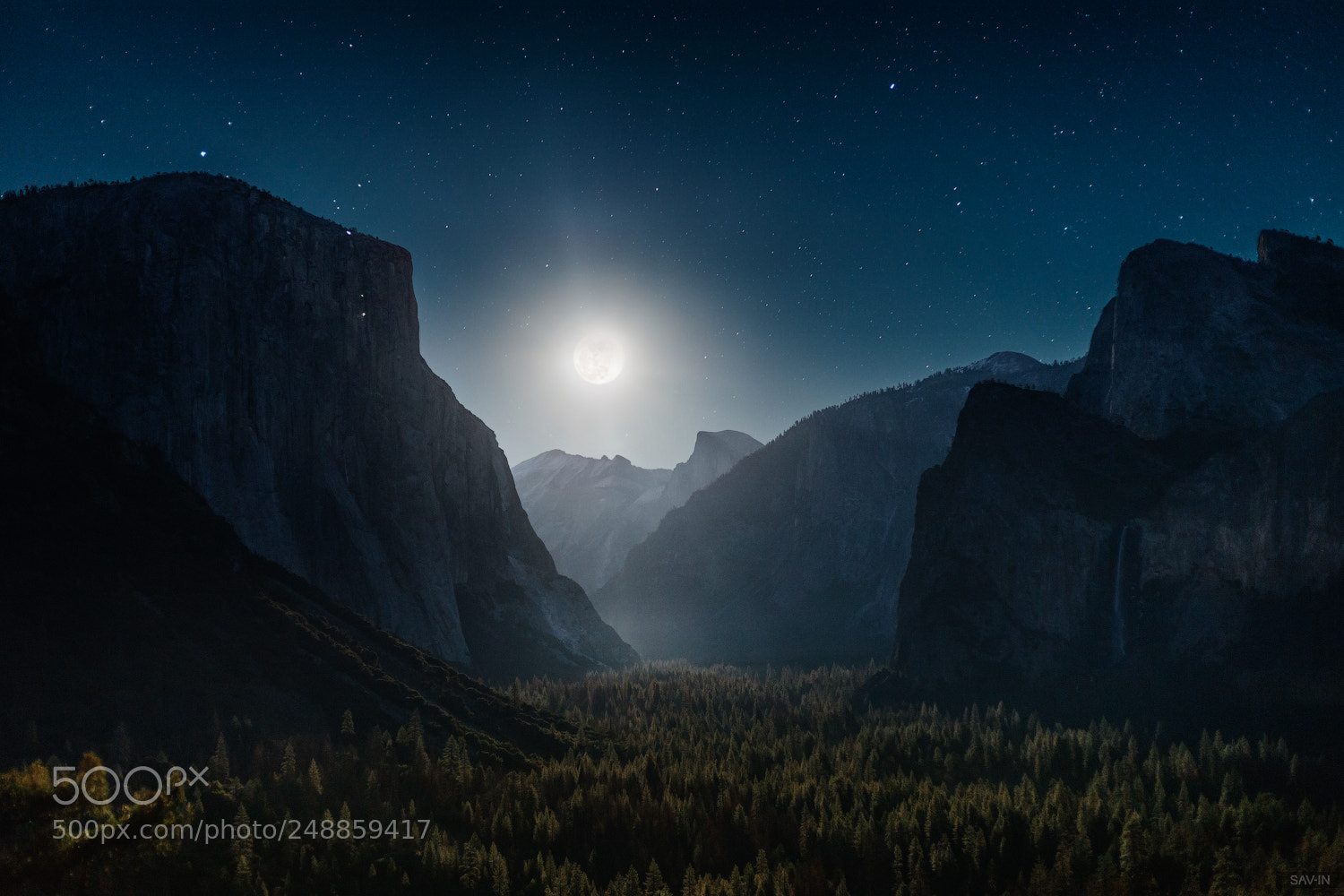 Canon EOS 6D Mark II sample photo. Moonlit night in yosemite photography