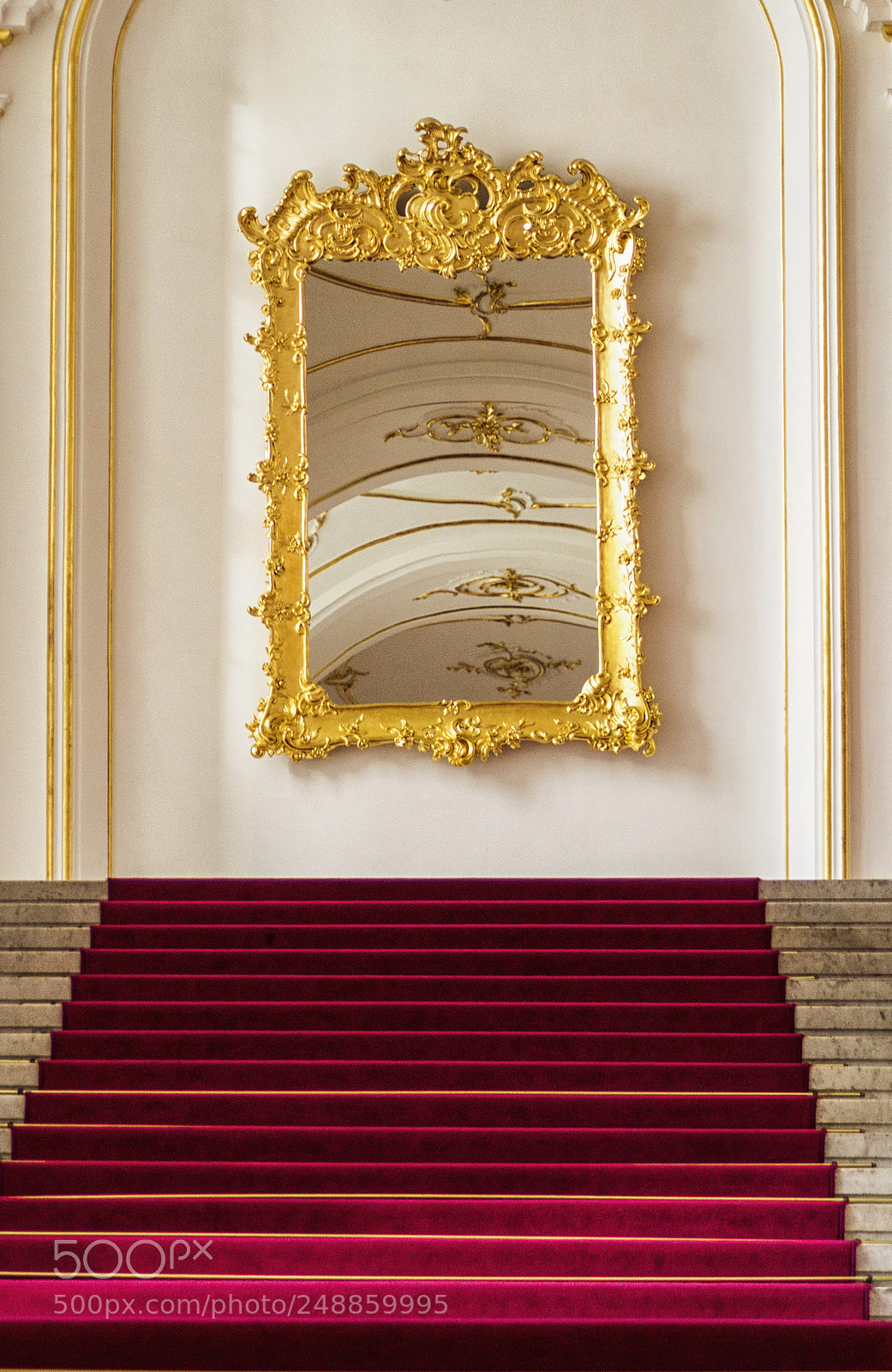 Nikon D3100 sample photo. Golden mirror on the photography