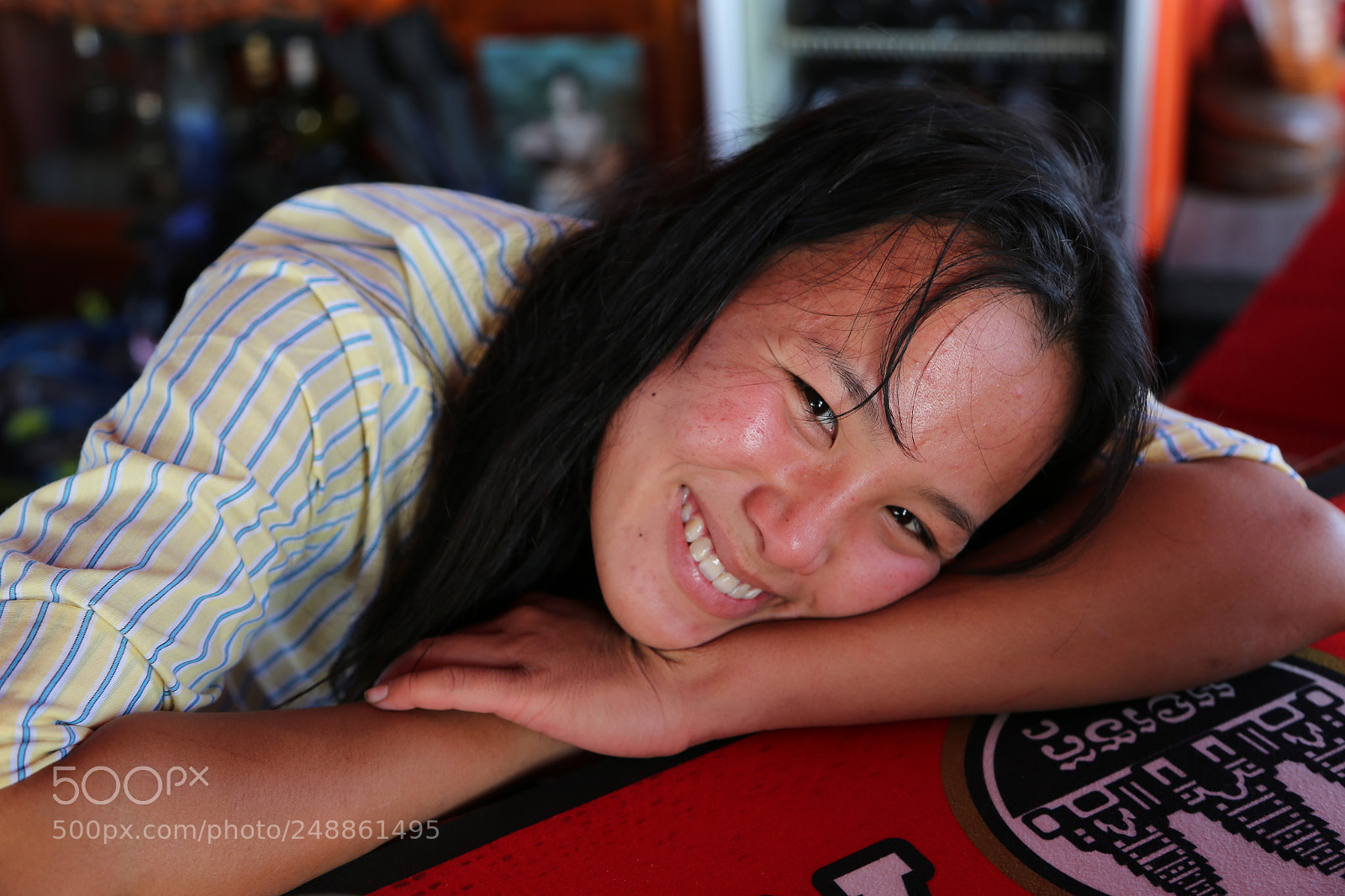 Canon EOS 6D + Canon EF 24-105mm F4L IS USM sample photo. Happy hostess photography