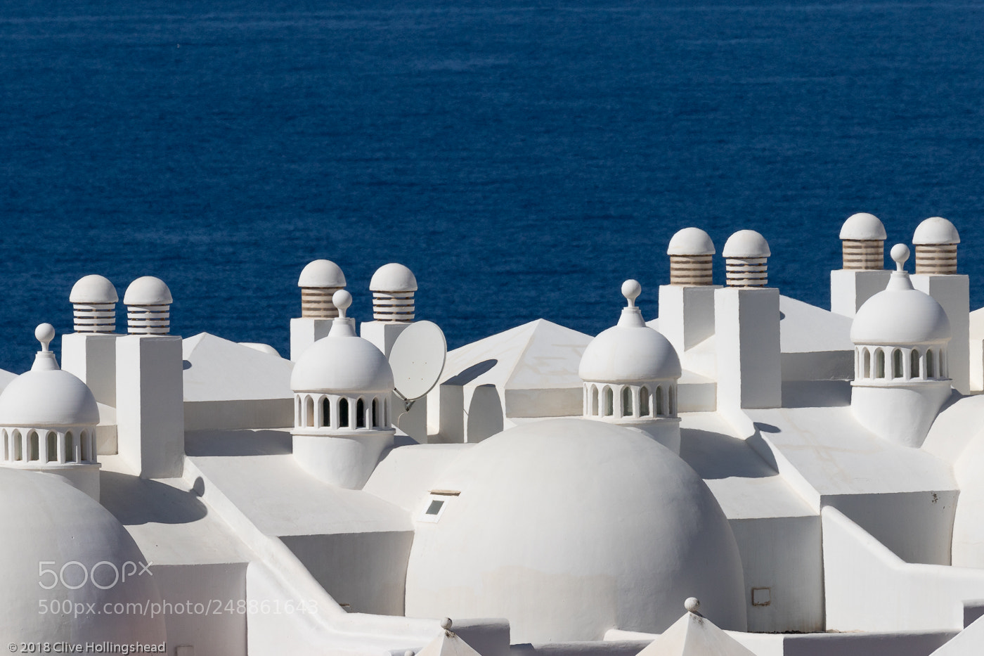 Canon EOS 7D Mark II sample photo. White pepperpots at sea photography