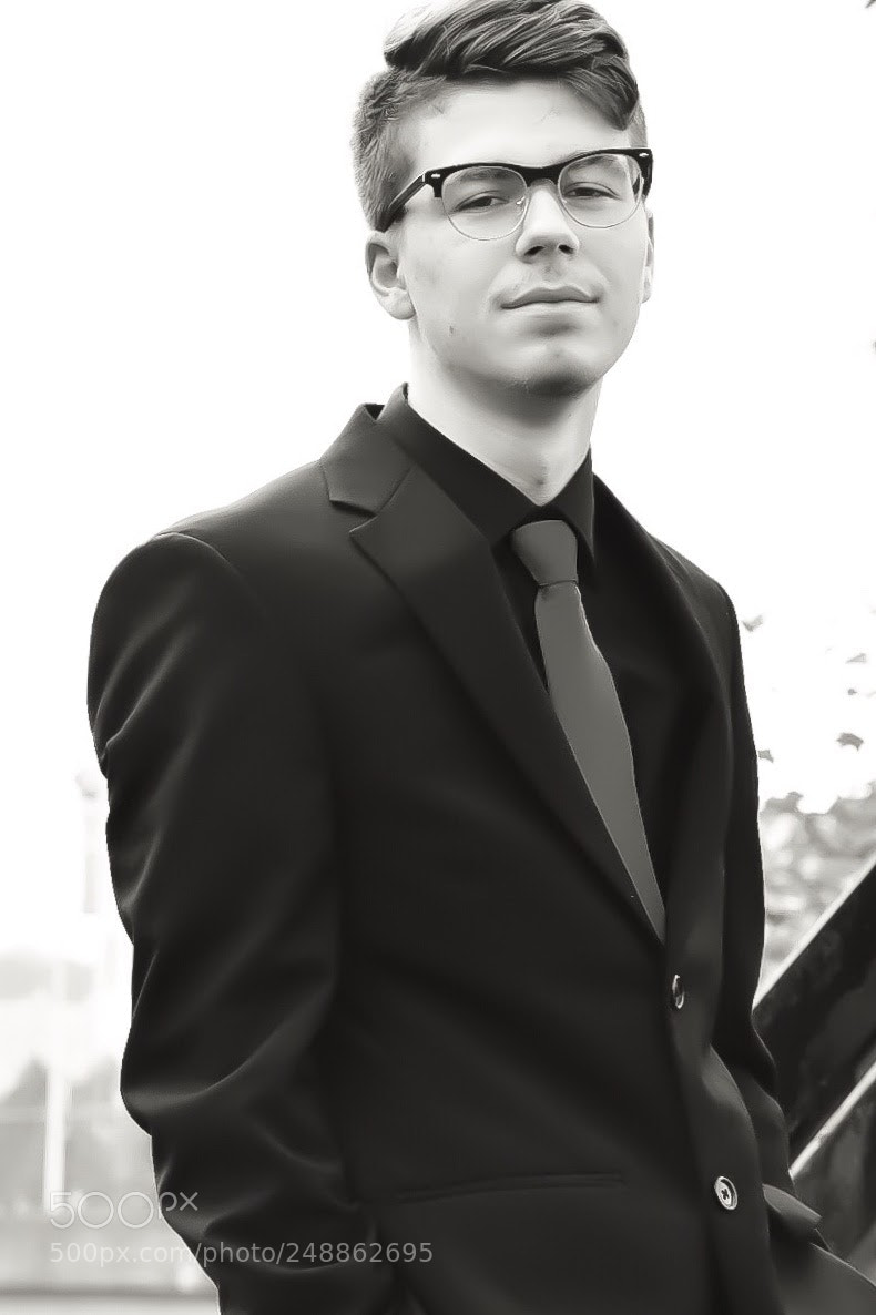 Nikon D3400 sample photo. My nephews senior photo photography