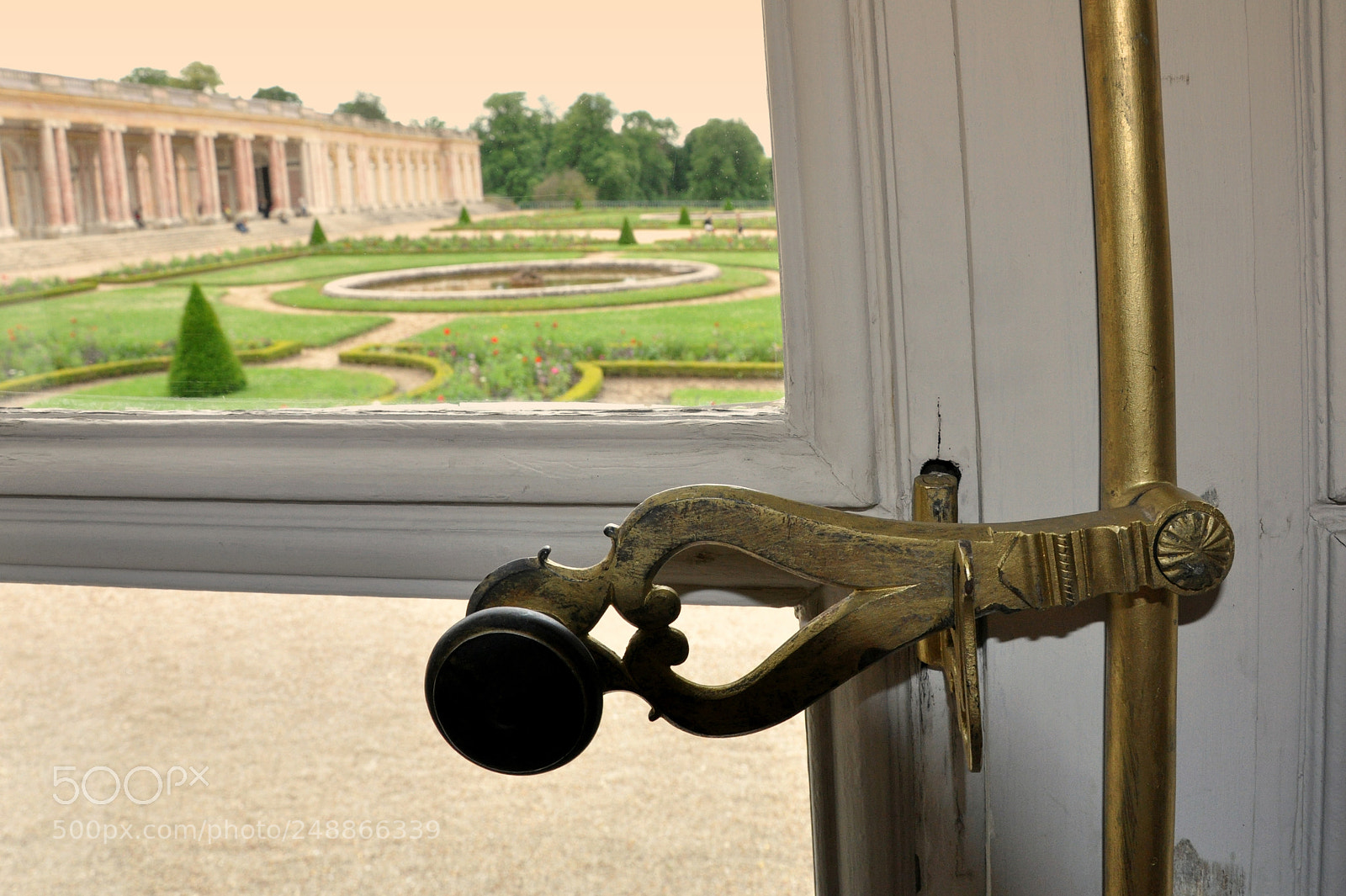 Nikon D90 sample photo. Trianon palace 03 photography
