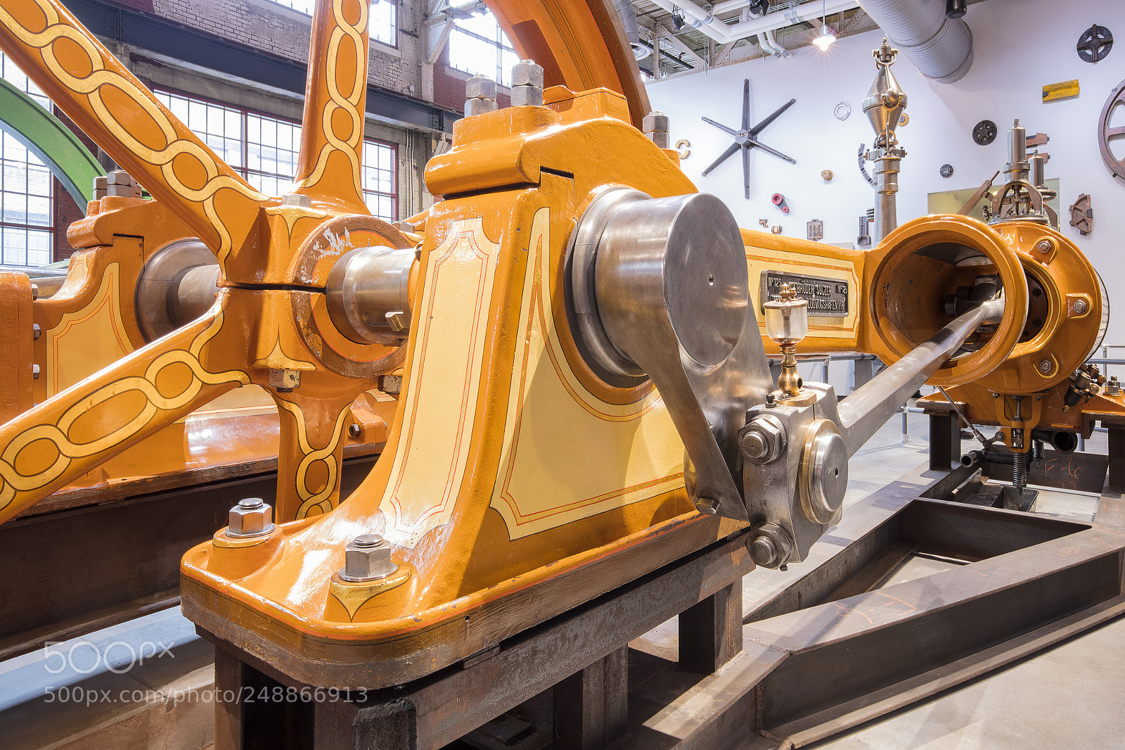 Canon EOS 5DS sample photo. Linde-wolfe ammonia commpressor_3 photography